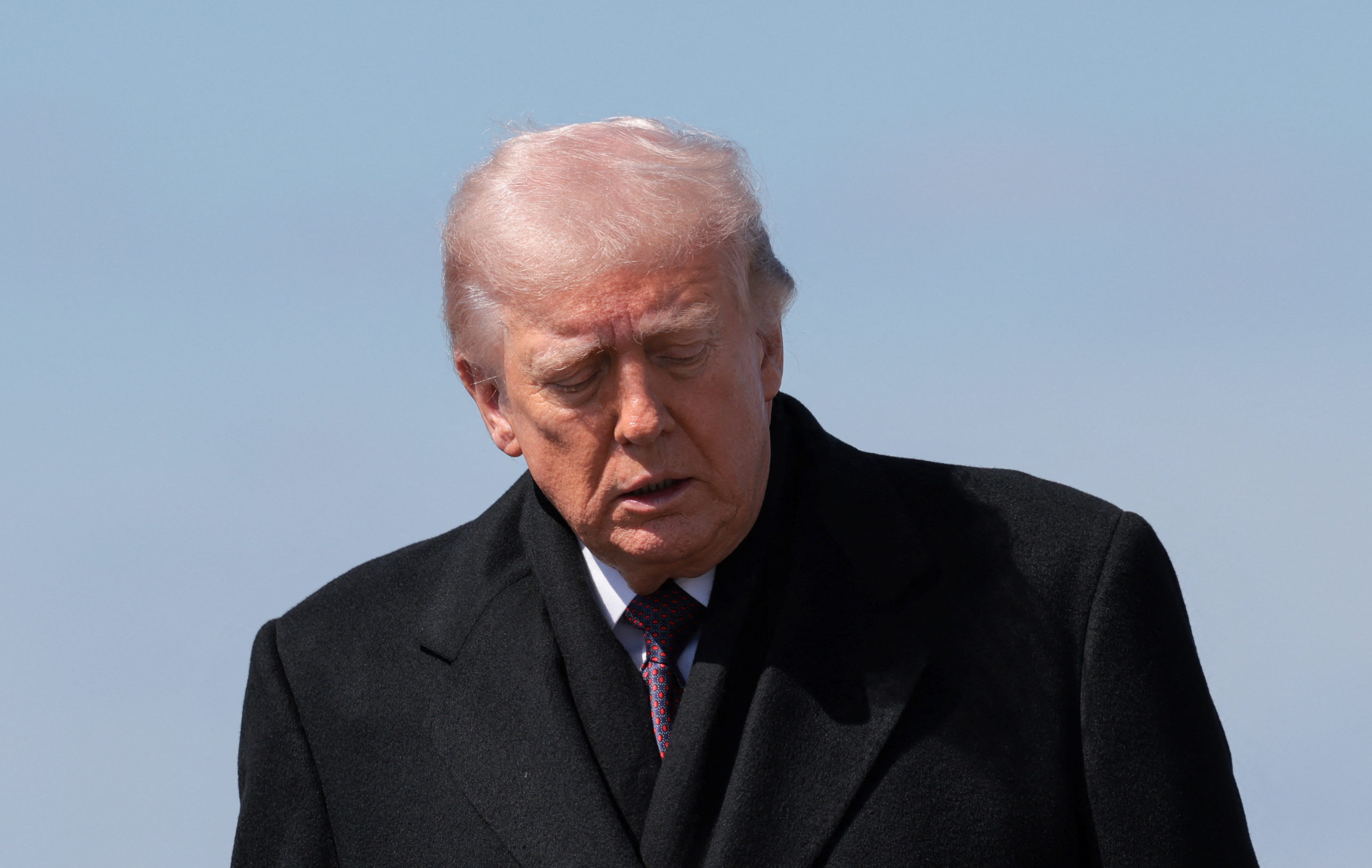 U.S. President Donald Trump arrives at Dover Air Force Base in Dover, Delaware, U.S., March 18, 2026. REUTERS/Kylie Cooper