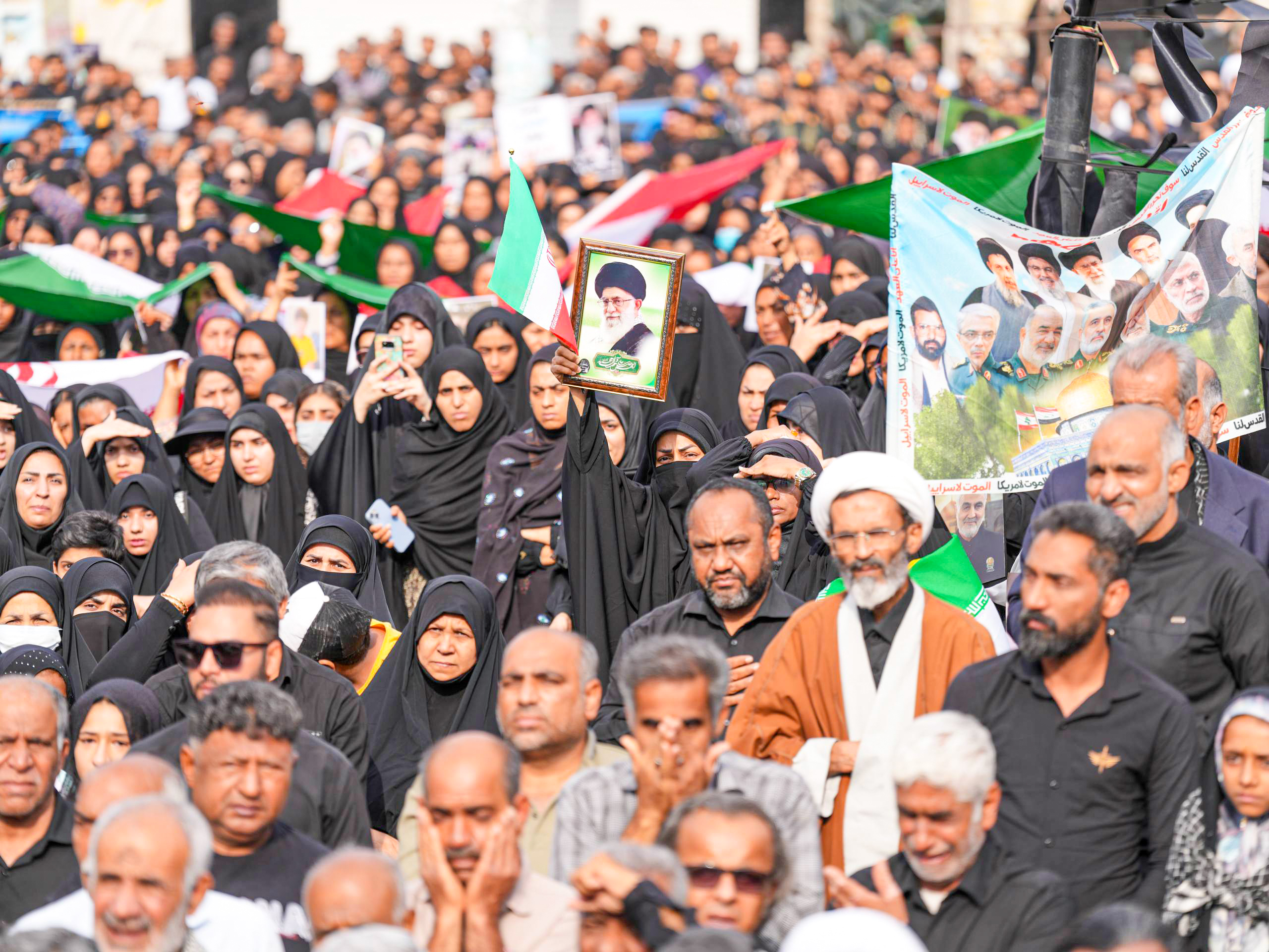 Funeral held for children who lost their lives in US-Israeli attack on Iranian Primary School