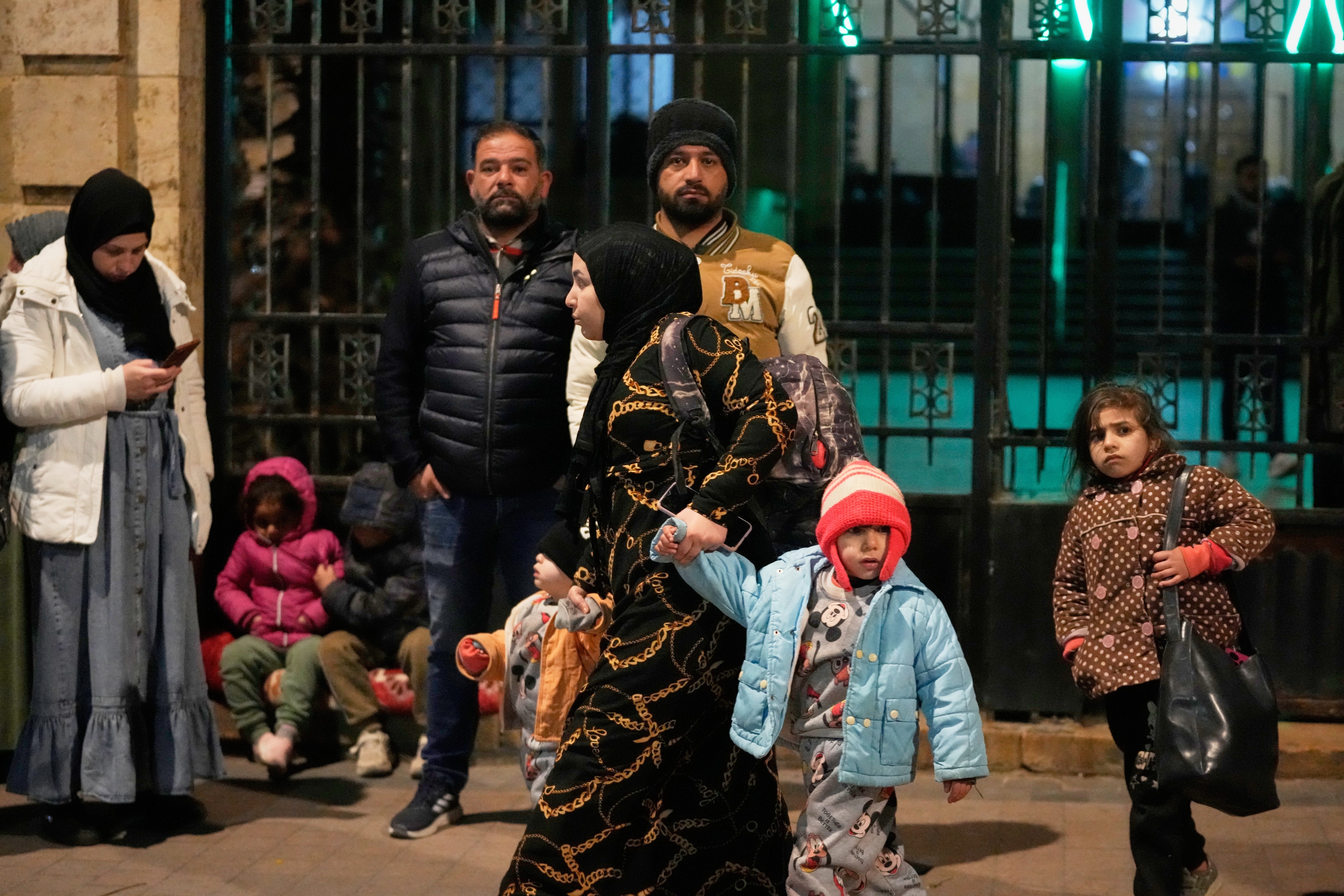 Lebanese civilians flee amid deadly Israeli strikes on Beirut suburbs