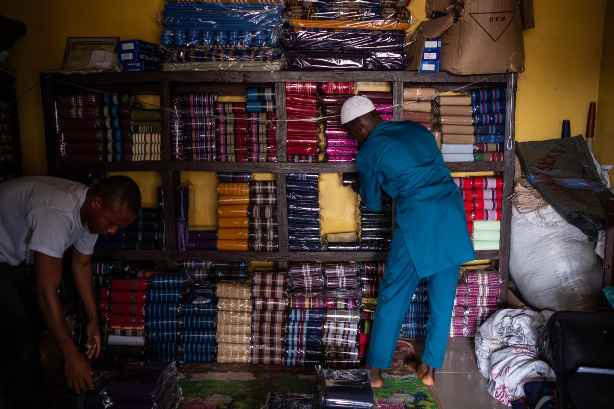 Nigerian artisans preserve handwoven fabric amid rising global demand