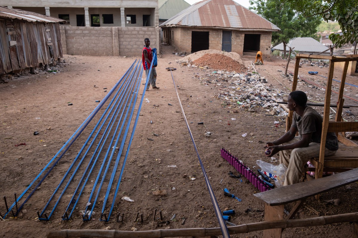 Nigerian artisans preserve handwoven fabric amid rising global demand