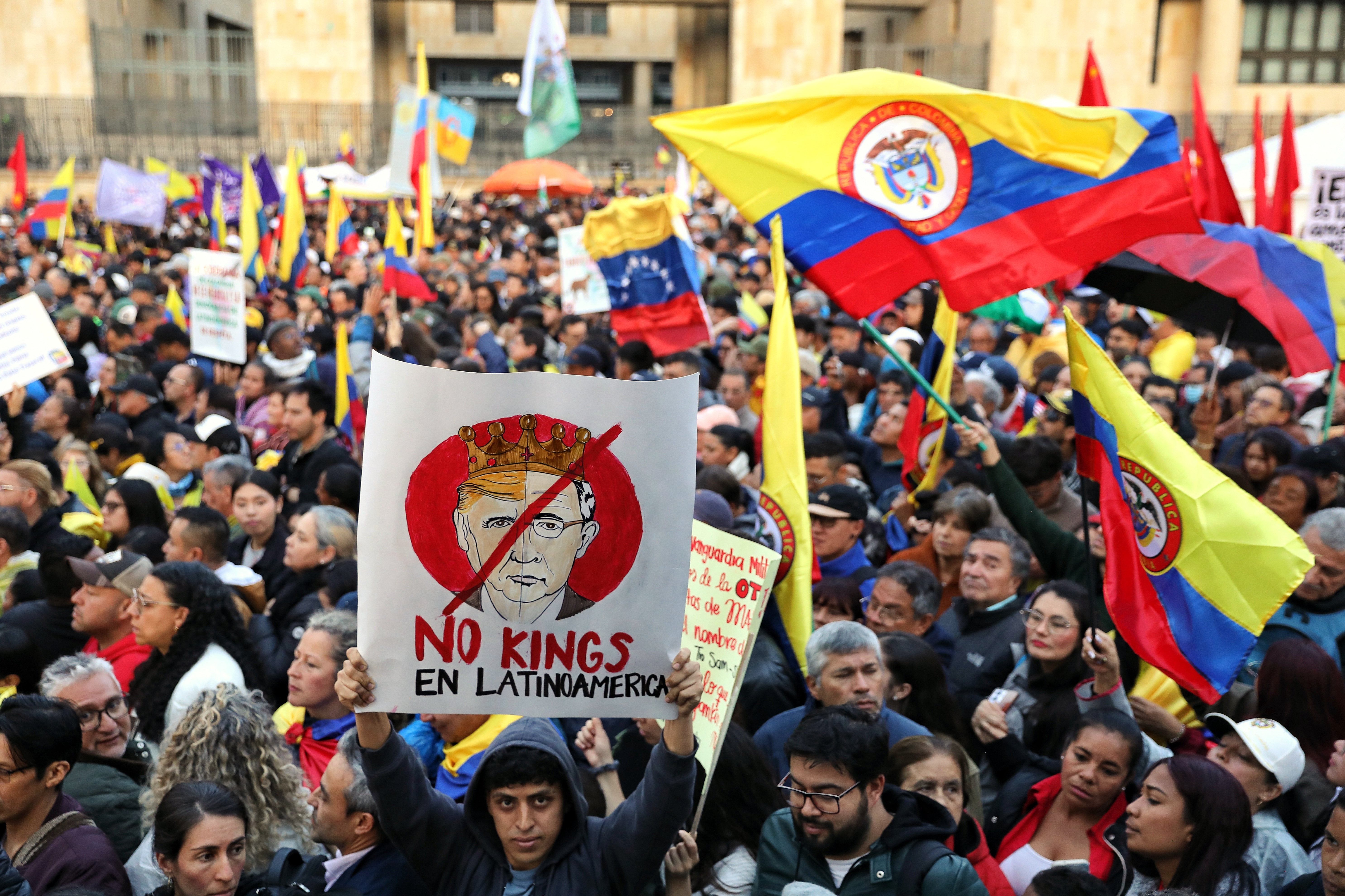 Supporters of Colombian President Gustavo Petro attend a rally he called to protest comments by U.S. President Donald Trump, in Bogota, Colombia, Wednesday, Jan. 7, 2026. (AP Photo/Santiago Saldarriaga)