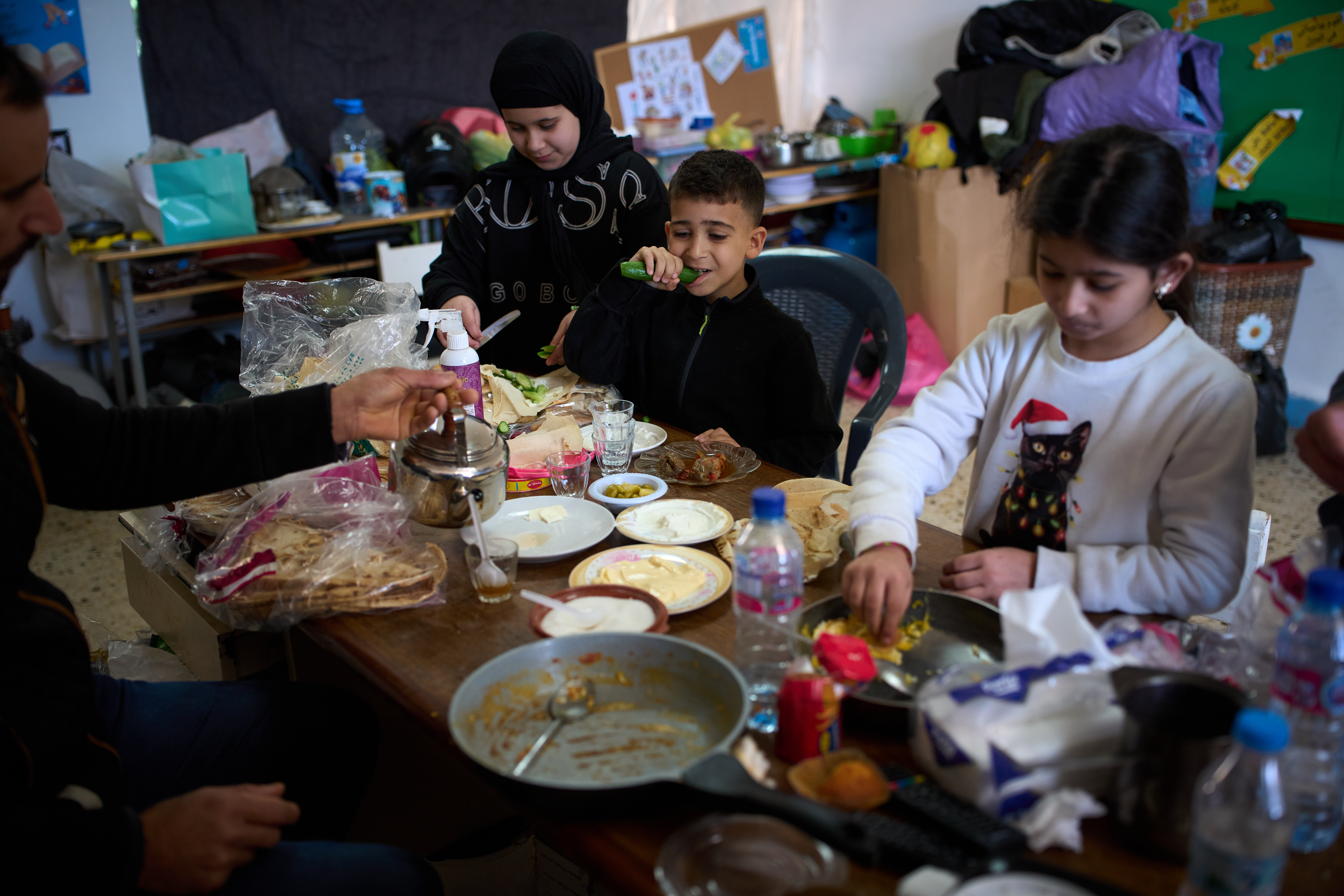 Israeli airstrikes devastate Lebanese villages and displace Millions