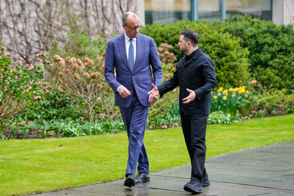 German chancellor Friedrich Merz welcomes Ukraine's President Volodymyr Zelenskyy