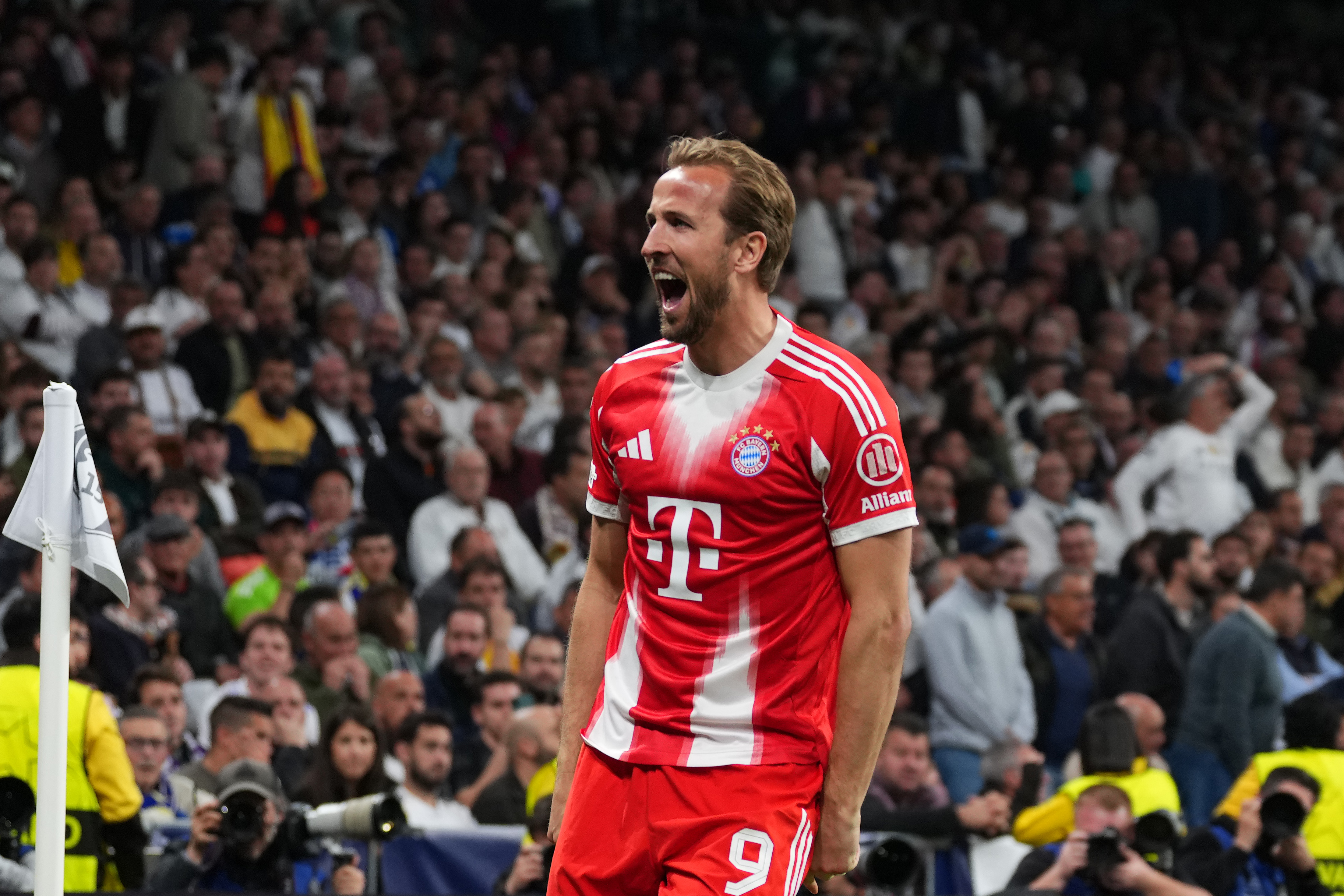 MADRID, SPAIN - APRIL 07: Harry Kane of FC Bayern Munich celebrates scoring his team's second goal during the UEFA Champions League 2025/26 Quarter-Final First Leg match between Real Madrid CF and FC Bayern München at Estadio Santiago Bernabeu on April 07, 2026 in Madrid, Spain. (Photo by Aitor Alcalde/Getty Images)
