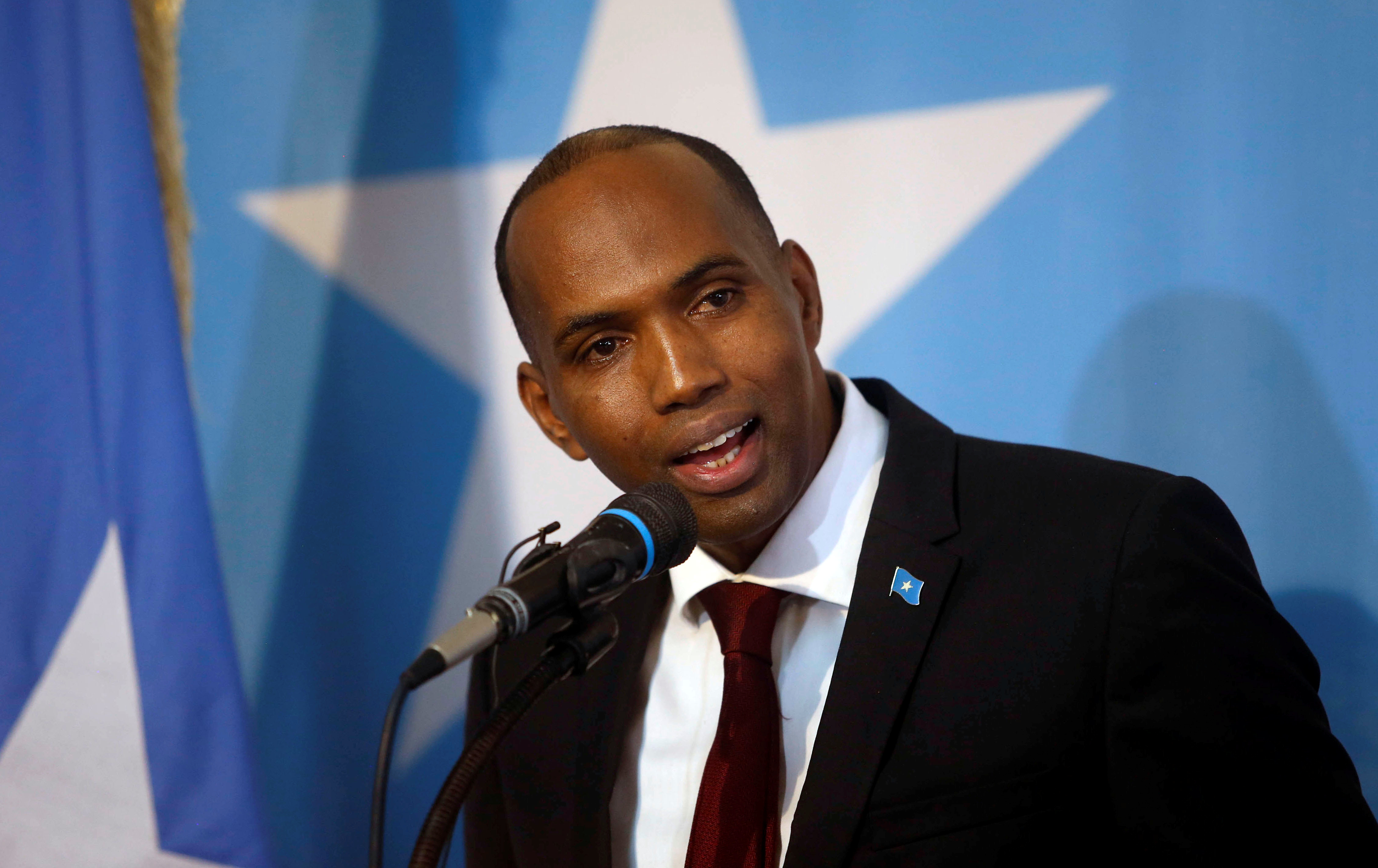 Somalia's newly appointed Prime Minister Hassan Ali Khaire addresses the Parliament seating where he was confirmed in Somalia's capital Mogadishu March 1, 2017. REUTERS/Feisal Omar