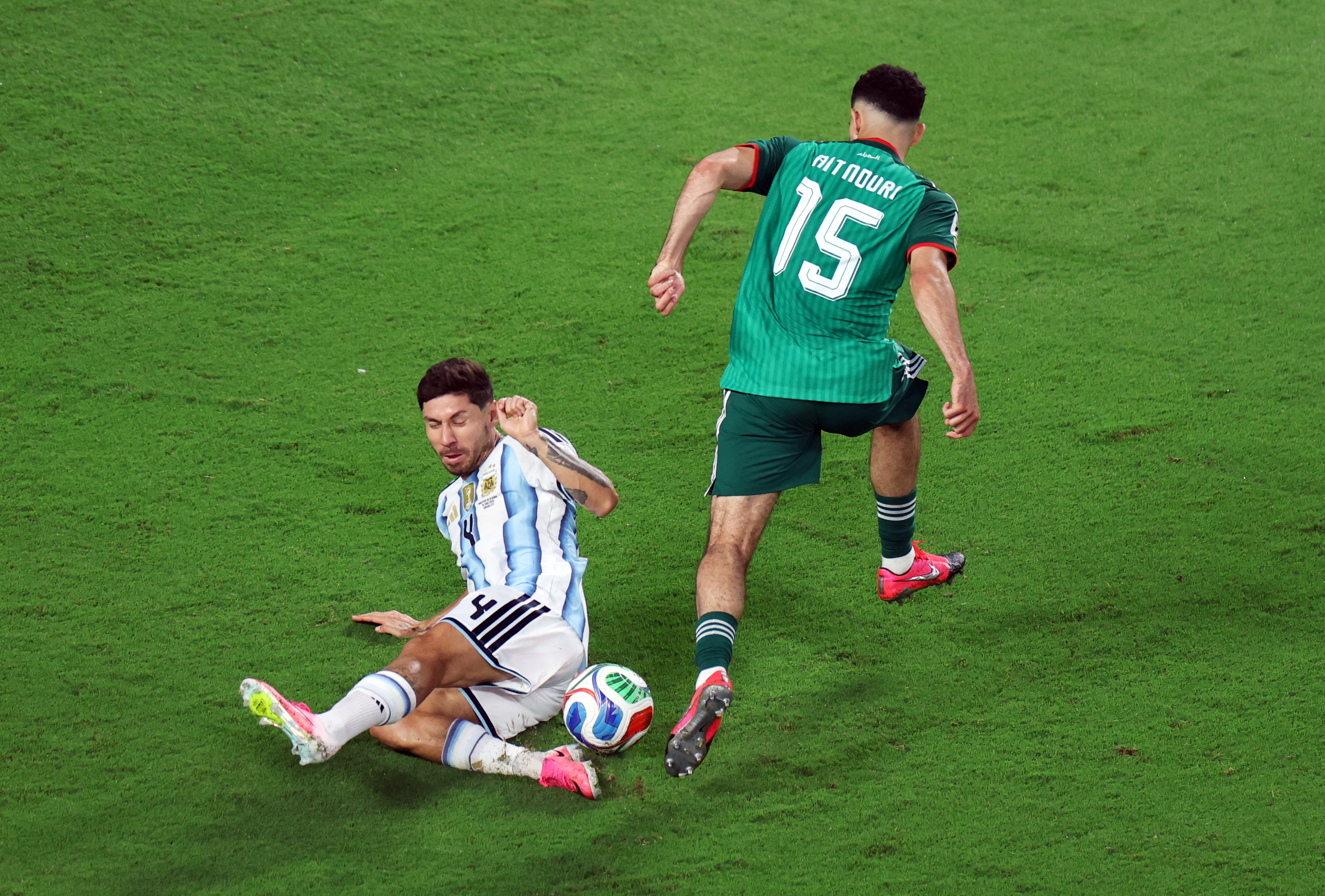 Argentina’s Gonzalo Montiel in action with Algeria’s Rayan Ait Nouri