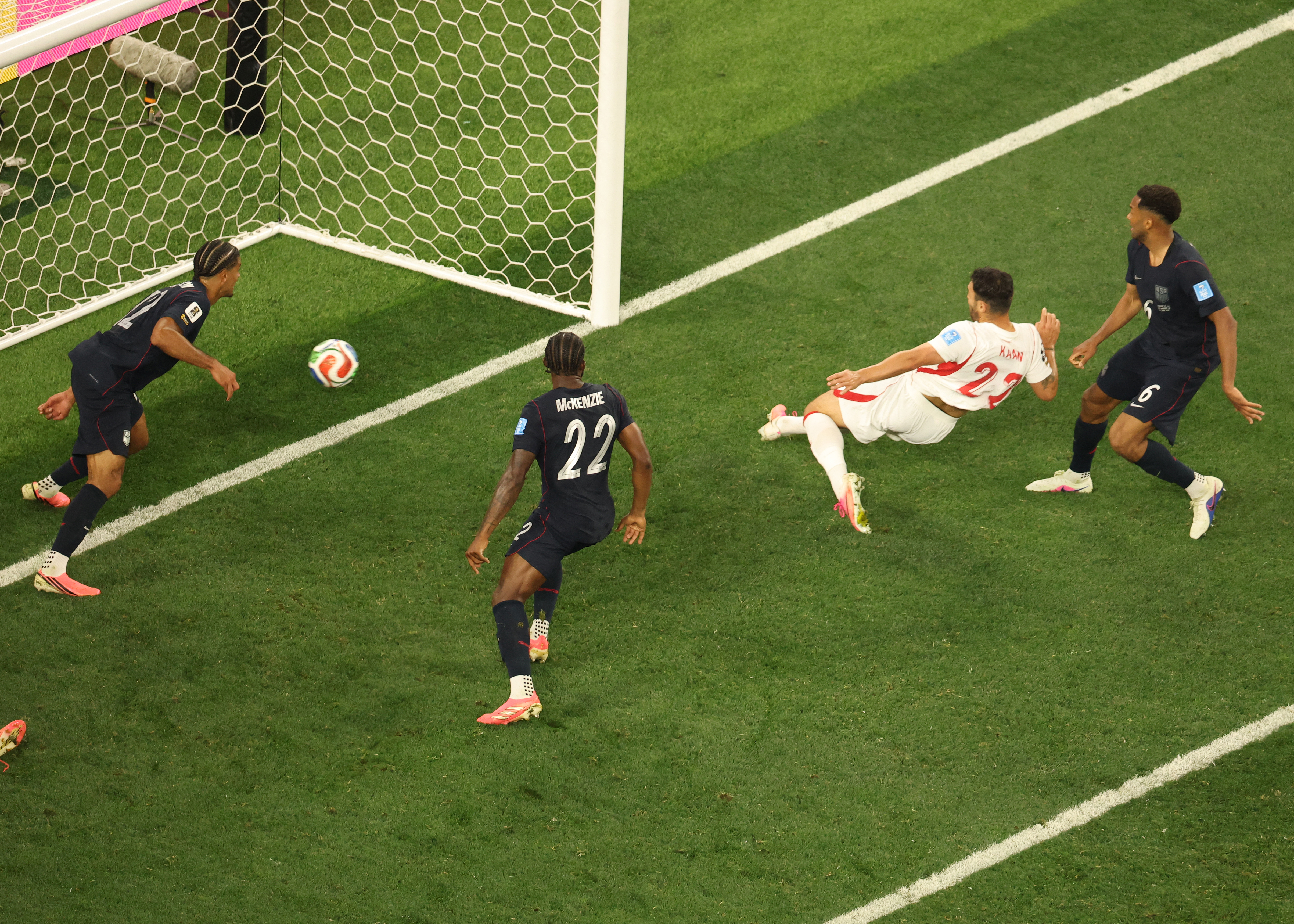 Turkey's defender #22 Kaan Ayhan (2nd R) scores his team's third goal during the 2026 World Cup Group D football match between Turkey and USA at the Los Angeles Stadium in Inglewood on June 25, 2026. (Photo by Etienne LAURENT / AFP)