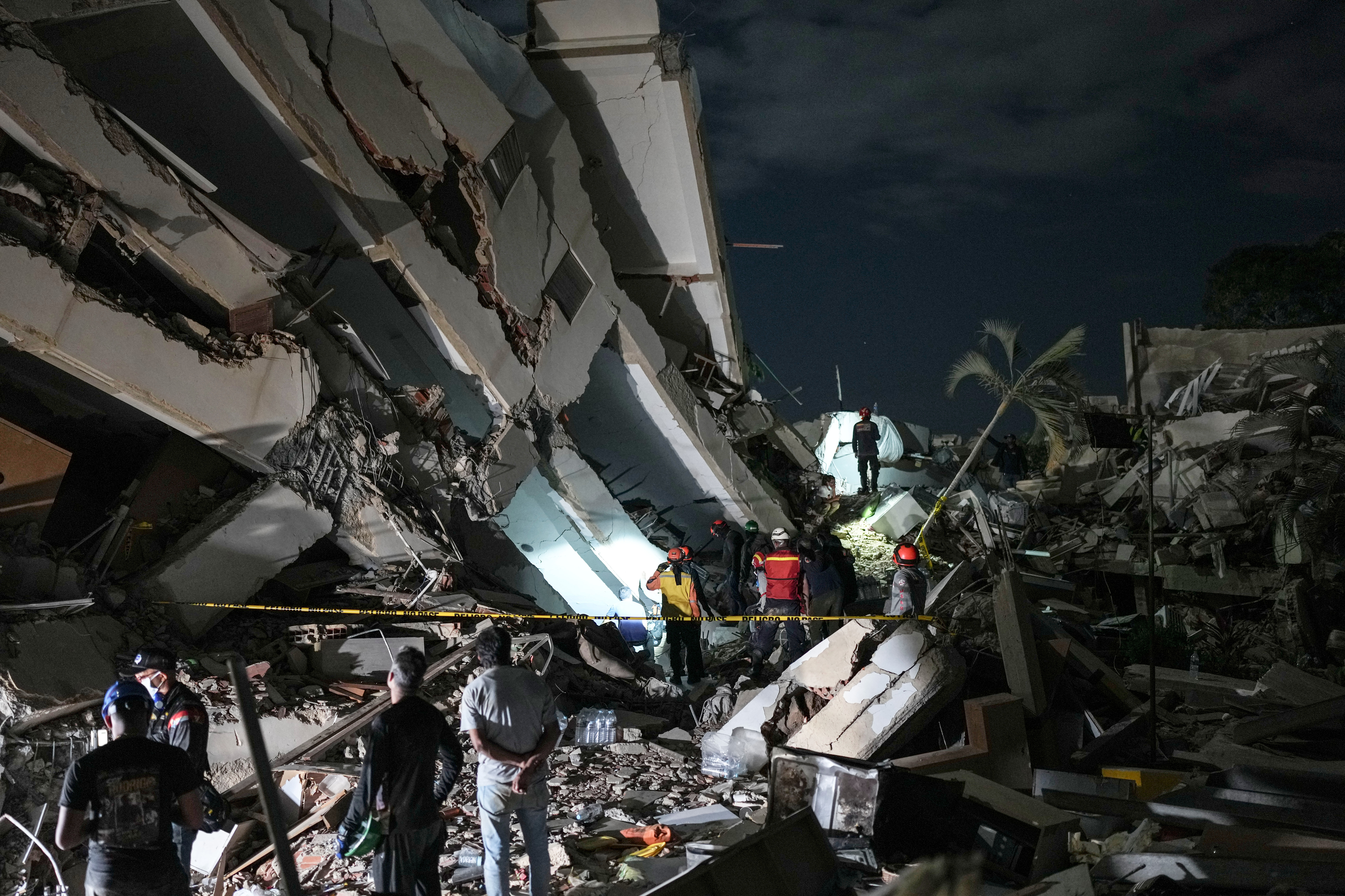 Over 1700 dead in Venezuela after devastating twin earthquakes