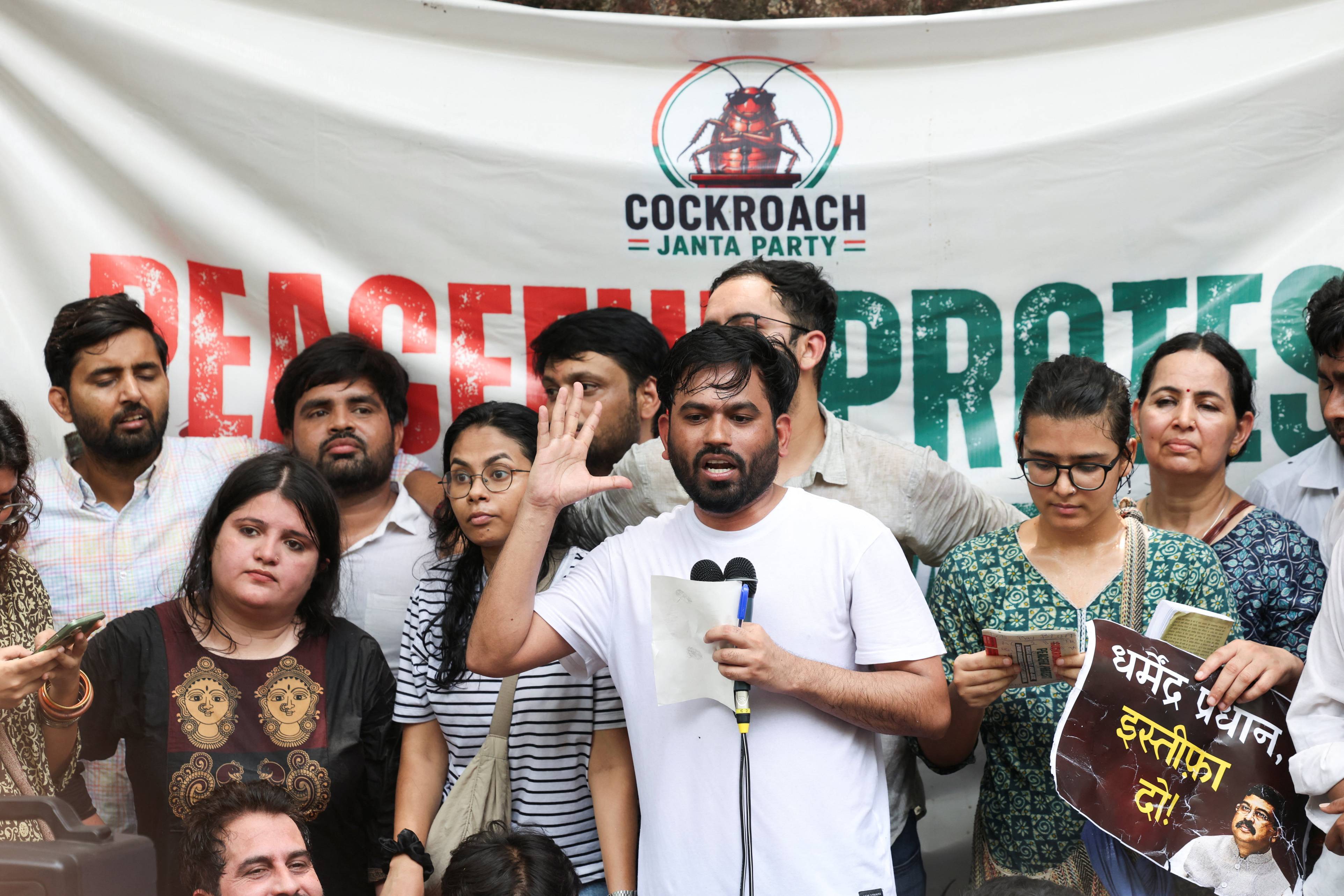 'Cockroach Party' leader returns to India for first New Delhi protest