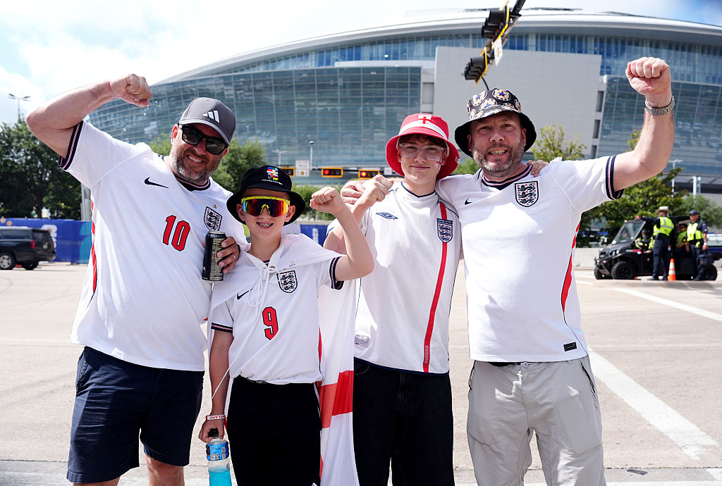 England fans arriving at Dallas Stadium, Arlington, ahead of tonight's FIFA World Cup 2026 match against Croatia