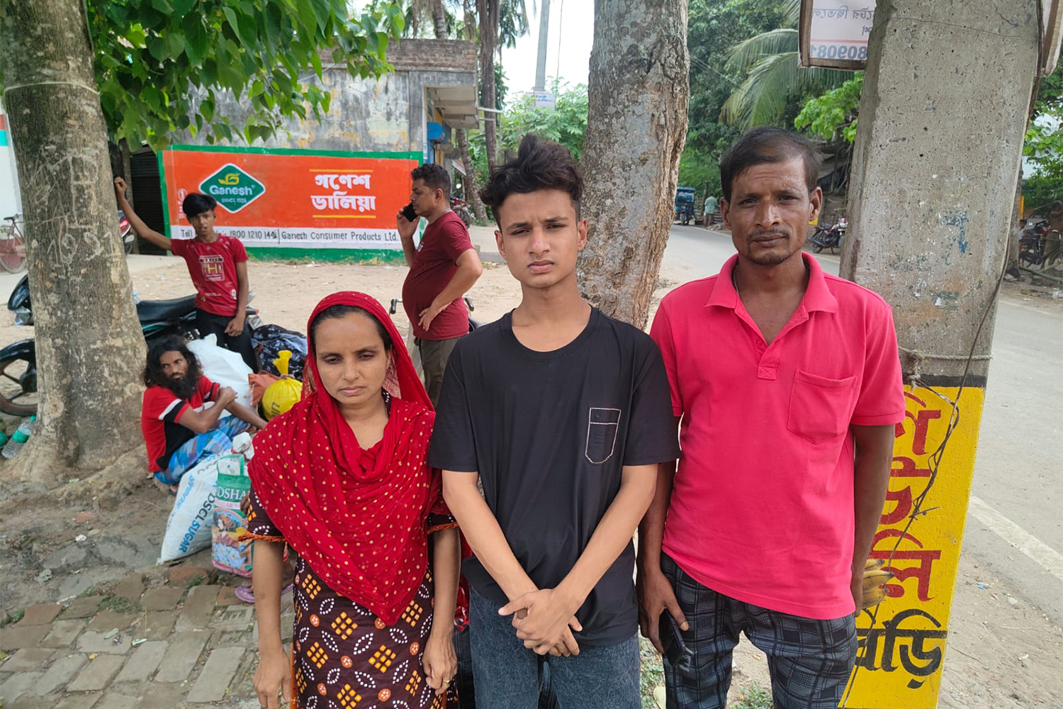 Mirazul Ghazi, right, with his wife Sabina Yasmin and son Nayem at Hakimpur