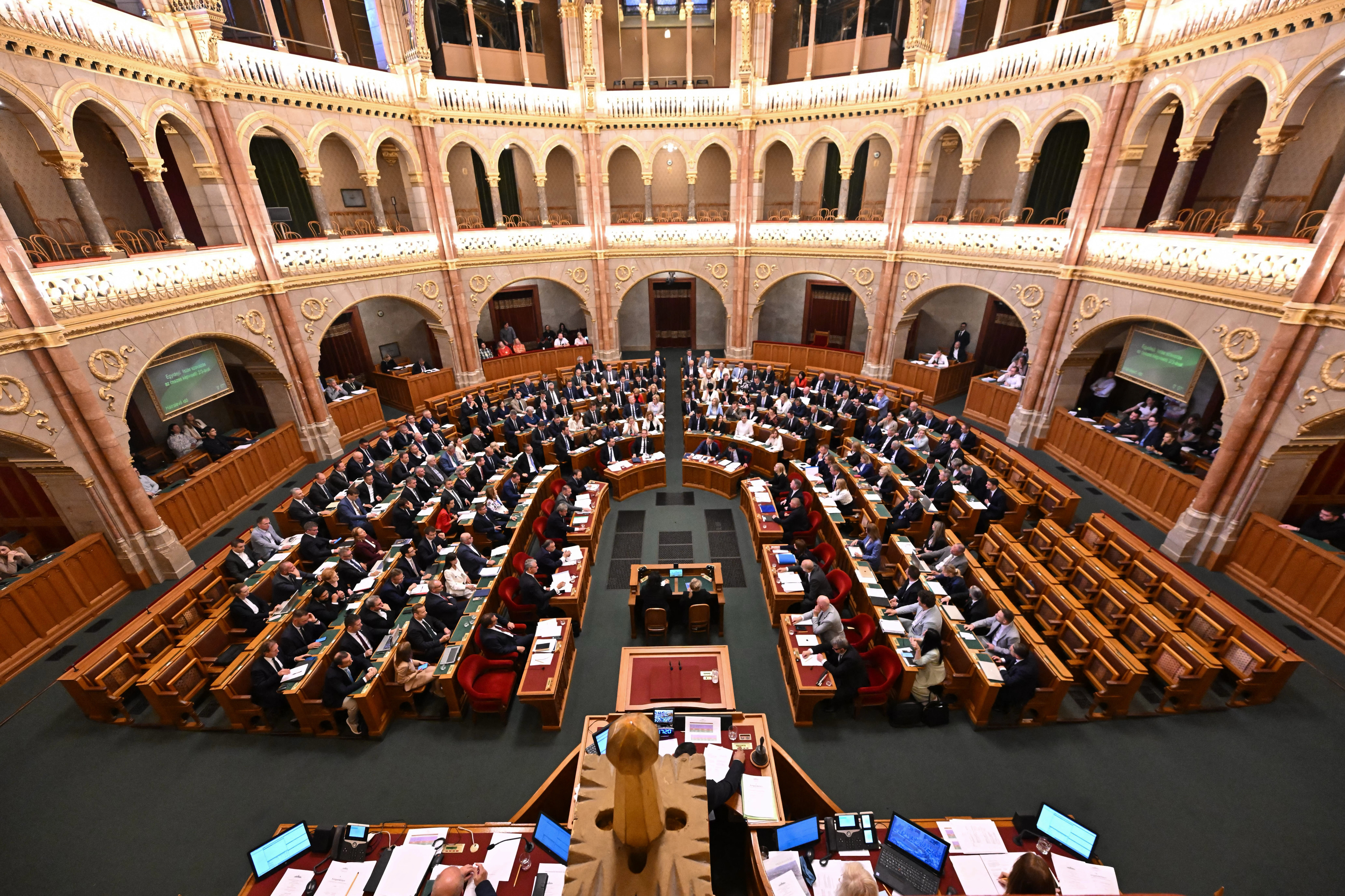 Hungarian lawmakers vote on an amendment to the constitution by introducing term-limits for prime ministers to a maximum of eight years in office