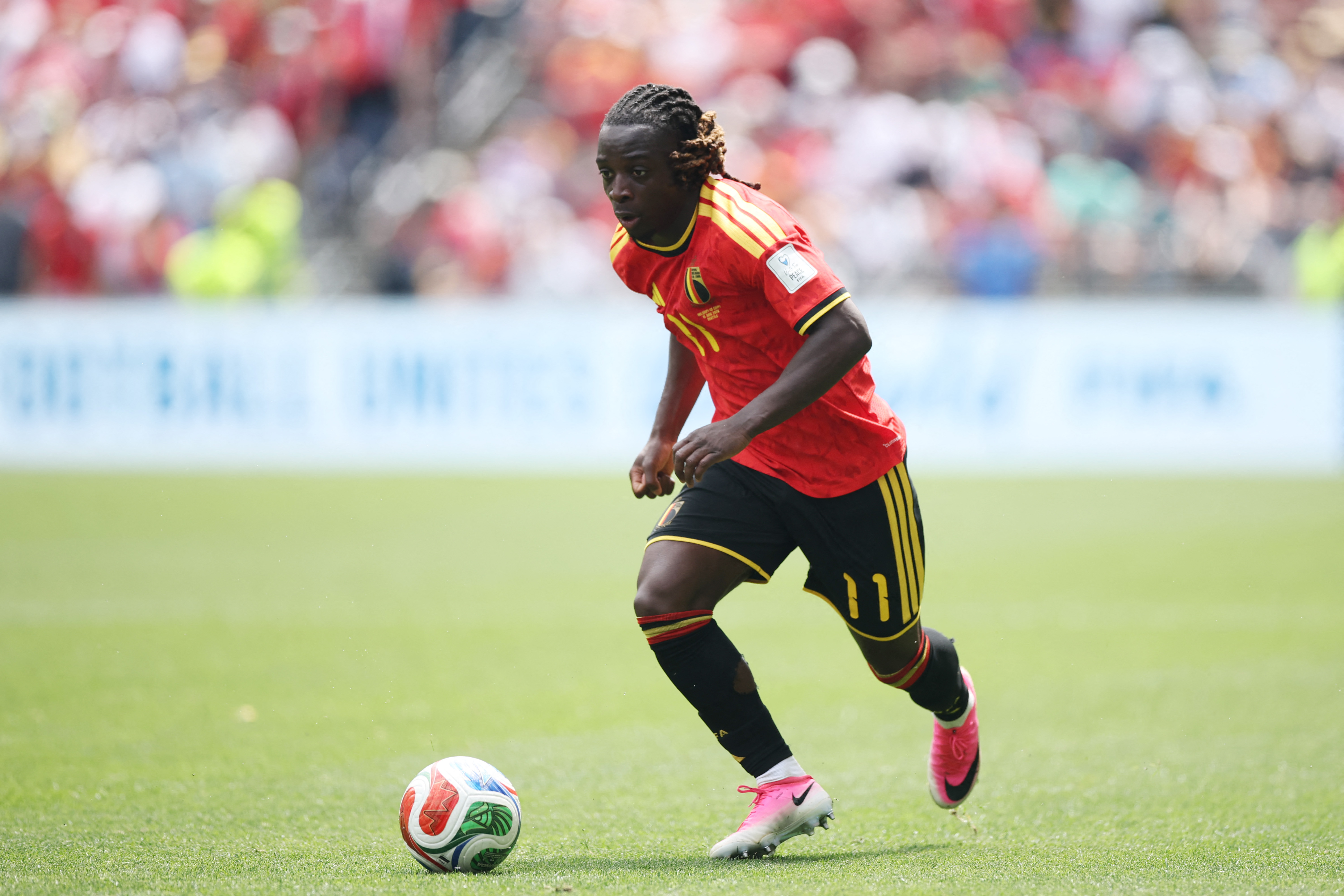 SEATTLE, WASHINGTON - JUNE 15: Jeremy Doku #11 of Belgium controls the ball during the FIFA World Cup 2026 Group G match between Belgium and Egypt at Seattle Stadium on June 15, 2026 in Seattle, Washington. Alex Grimm/Getty Images/AFP (Photo by ALEX GRIMM / GETTY IMAGES NORTH AMERICA / Getty Images via AFP)