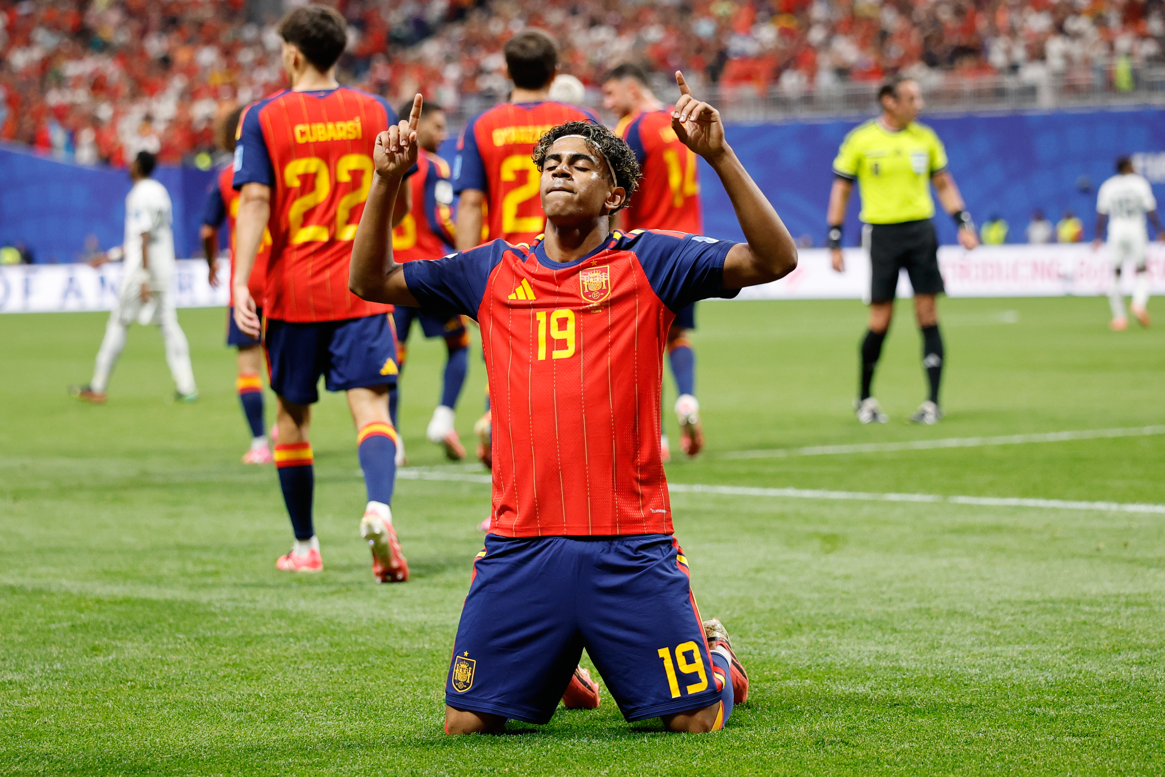 Spain's Lamine Yamal celebrates after scoring his side's opening goal during the World Cup Group H soccer match between Spain and Saudi Arabia in Atlanta, Sunday, June 21, 2026. (AP Photo/Erik S.Lesser)