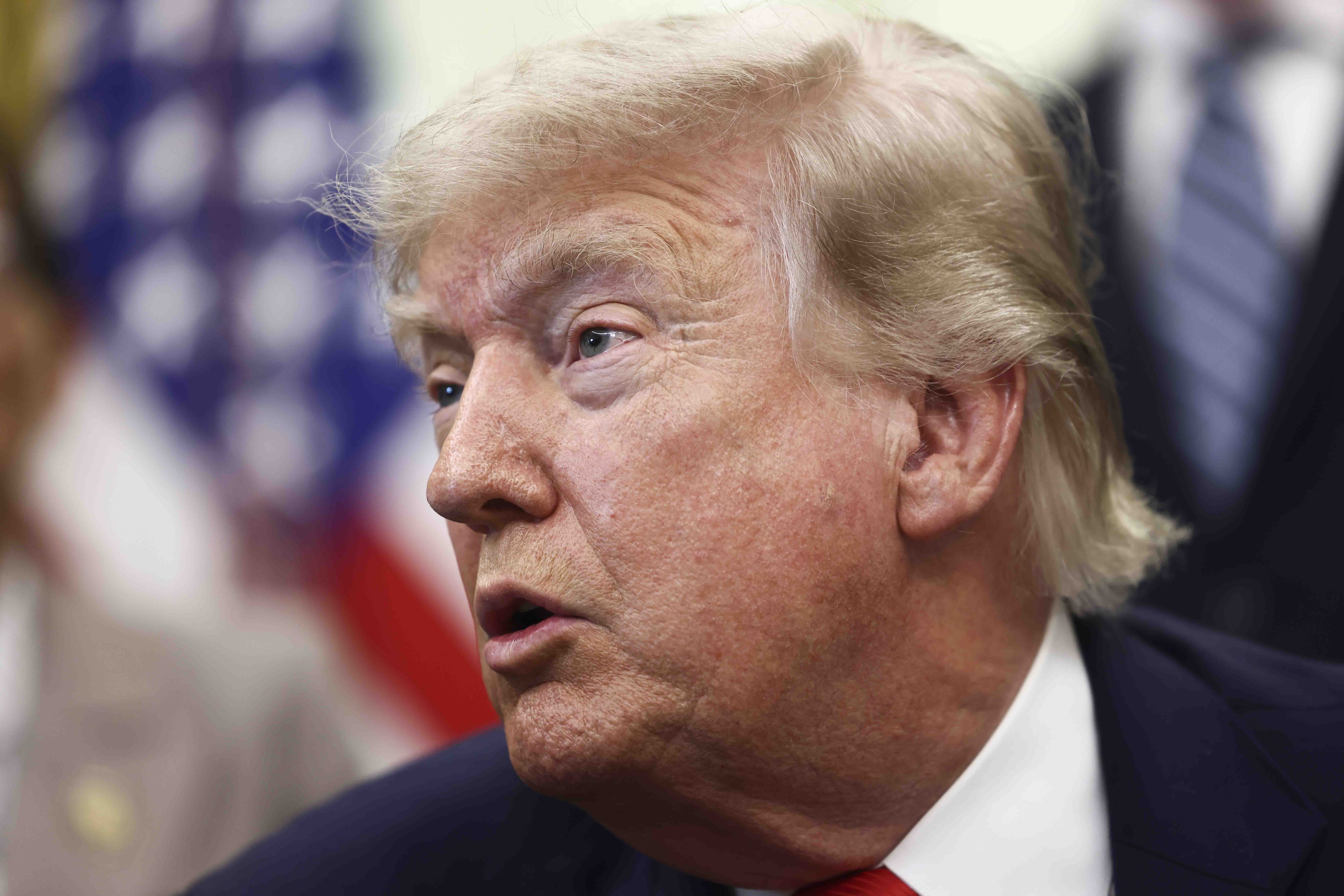 TRump