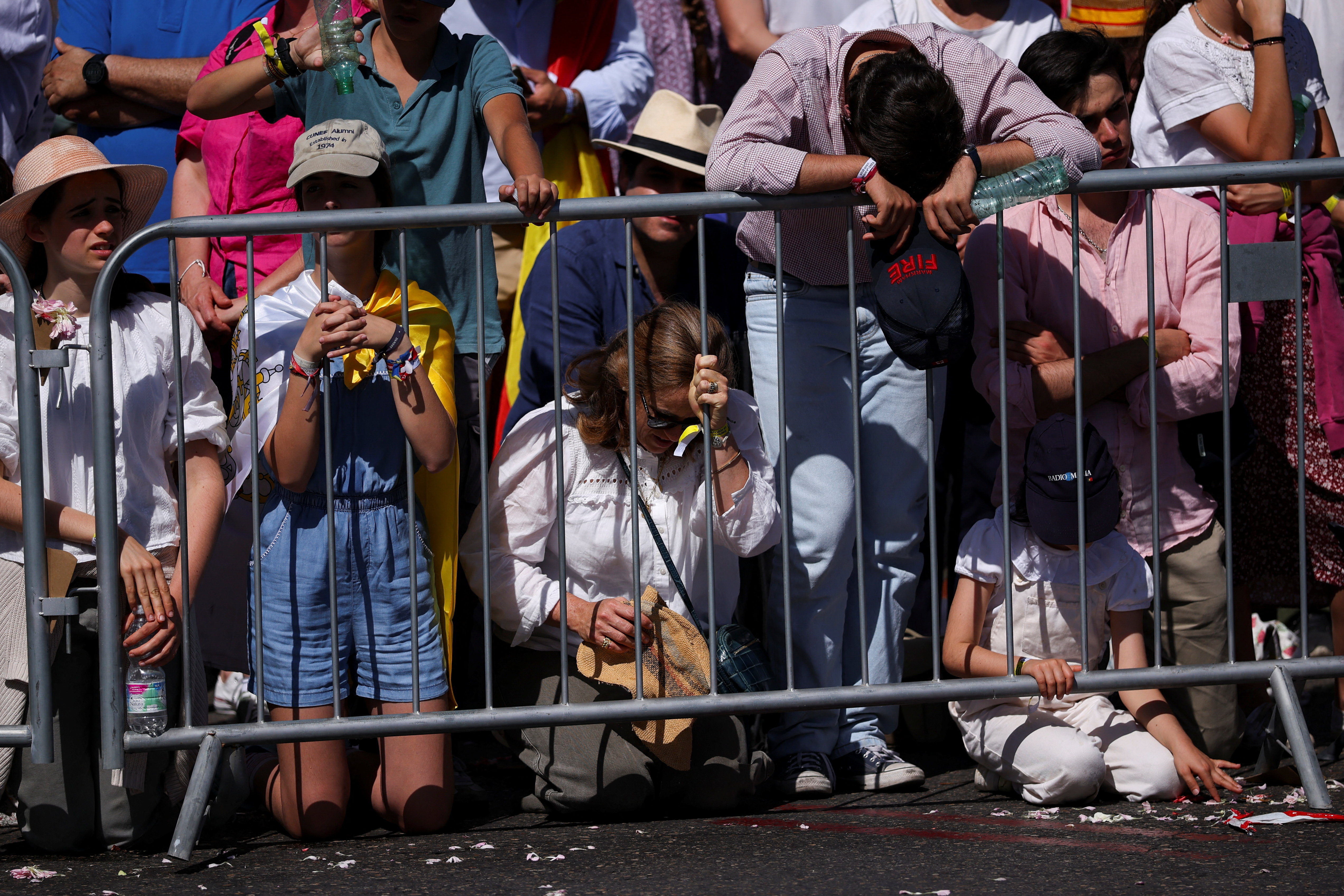 Faithful attend a Holy Mass held by Pope Leo XIV at Plaza de Cibeles, during his apostolic journey in Madrid, Spain, June 7, 2026. REUTERS/Mohammed Salem