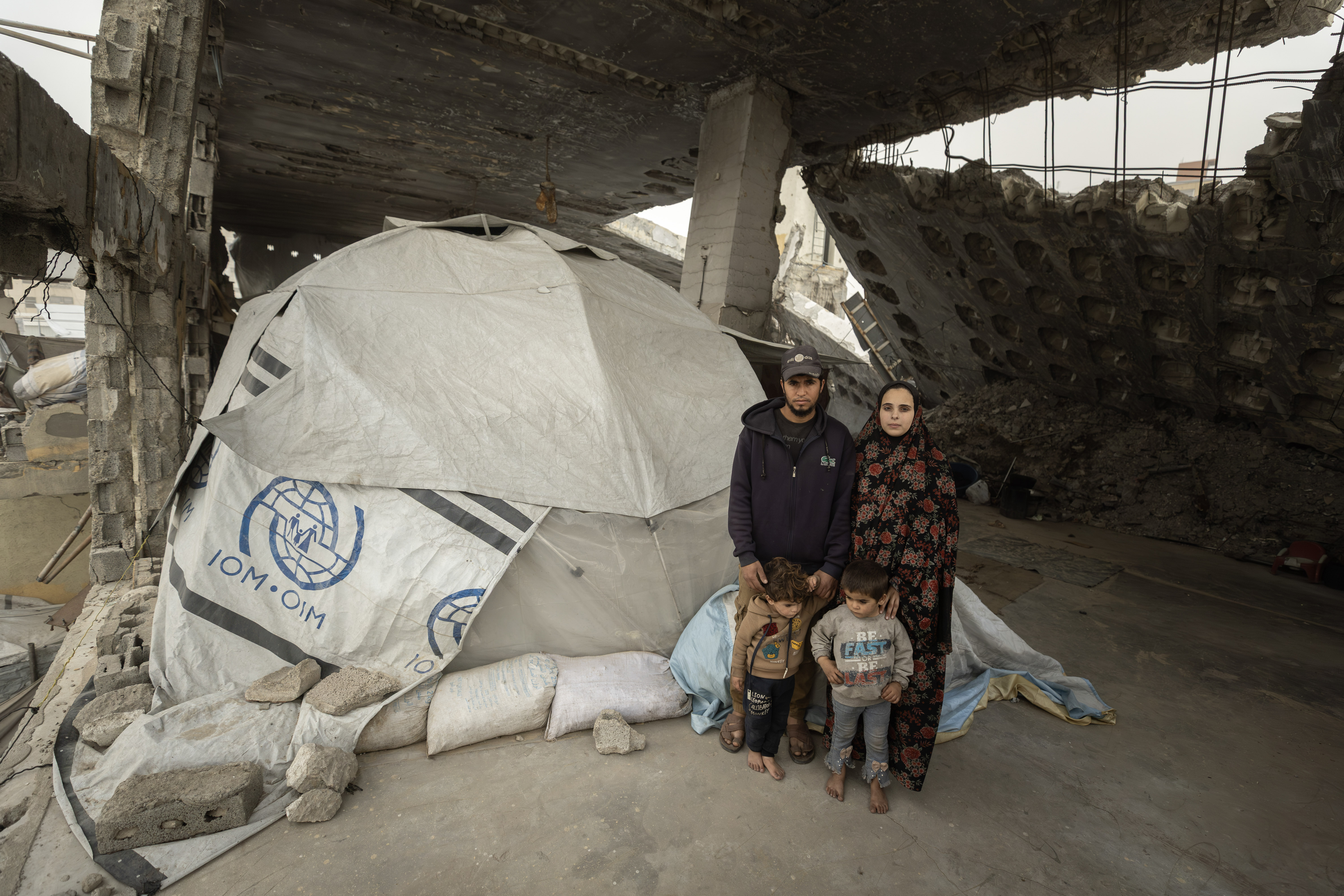“Sometimes I imagine myself returning to my home as it was, without fear or displacement, just a normal life like anyone else,” says Rani Al-Fayoumi. Rani, 25, and his family of four are from the Shuja'iyya neighbourhood in eastern Gaza City. Displaced by the war, they now live in a tent on the roof of a mosque in the Rimal neighbourhood.