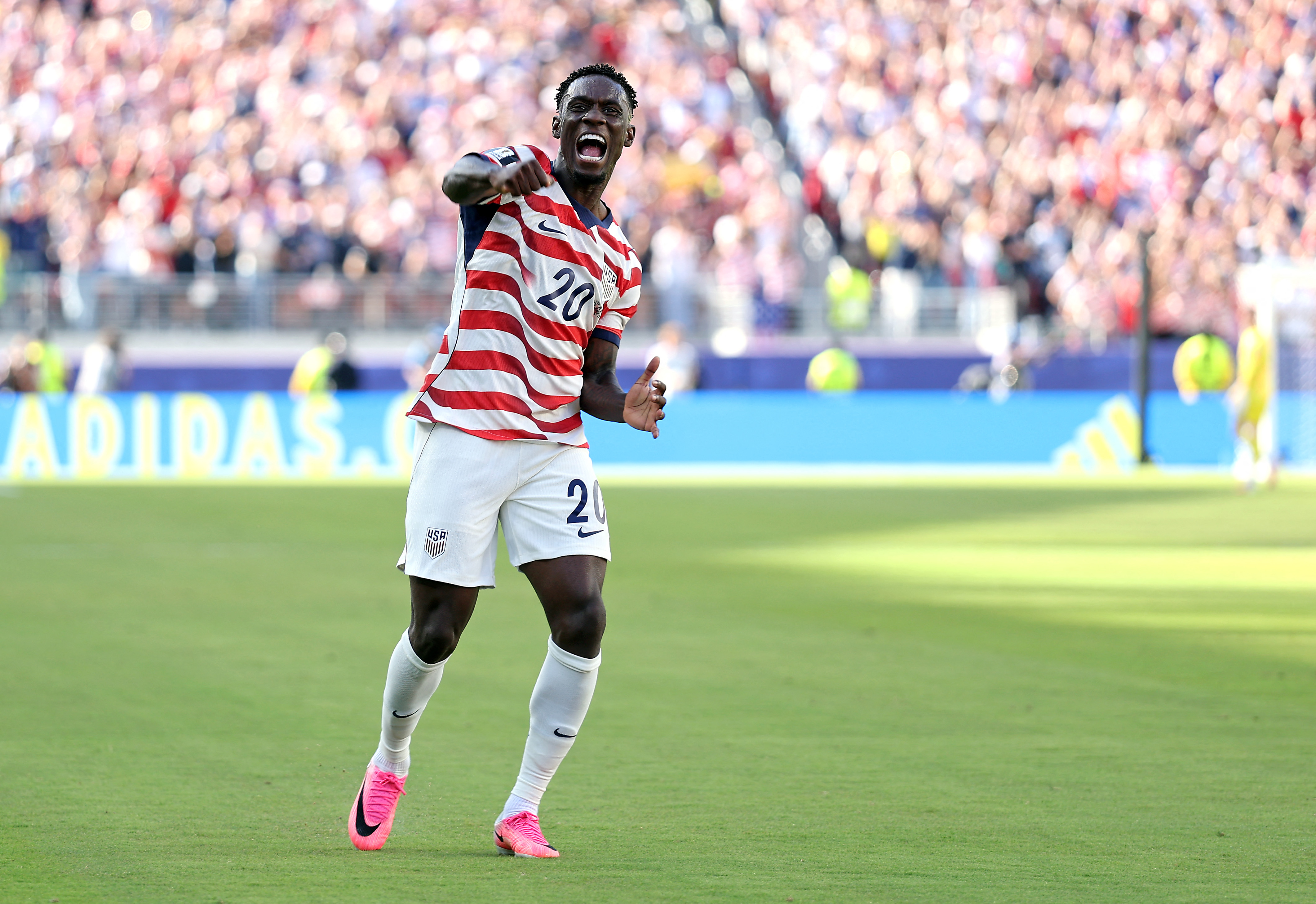 SANTA CLARA, CALIFORNIA - JULY 01: Folarin Balogun #20 of the United States celebrates scoring his team's first goal during the FIFA World Cup 2026 Round of 32 match between USA and Bosnia and Herzegovina at San Francisco Bay Area Stadium on July 01, 2026 in Santa Clara, California. Jamie Squire/Getty Images/AFP (Photo by JAMIE SQUIRE / GETTY IMAGES NORTH AMERICA / Getty Images via AFP)