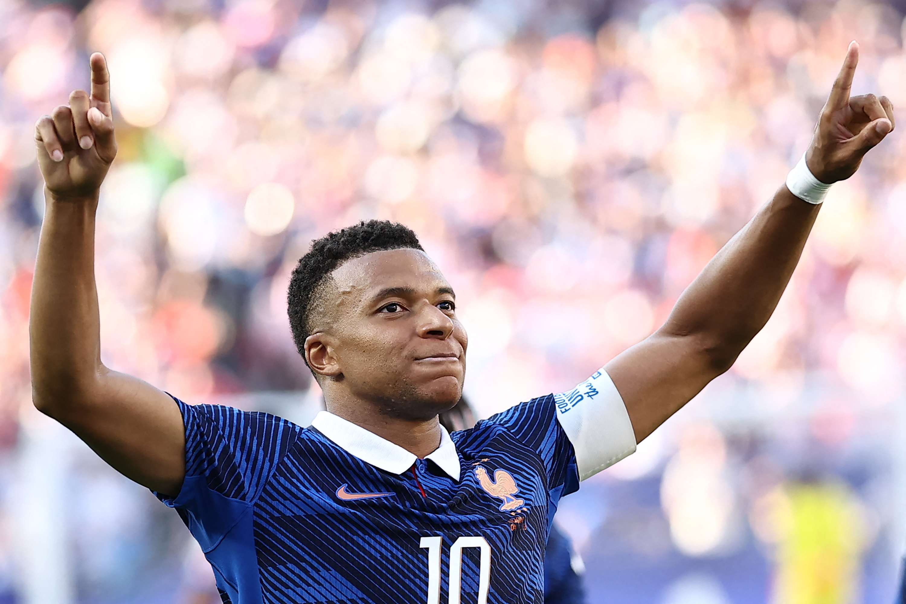 France's forward #10 Kylian Mbappe celebrates scoring his team's first goal during the 2026 World Cup round of 16 football match between Paraguay and France at the Philadelphia Stadium in Philadelphia on July 4, 2026. (Photo by CHARLY TRIBALLEAU / AFP)