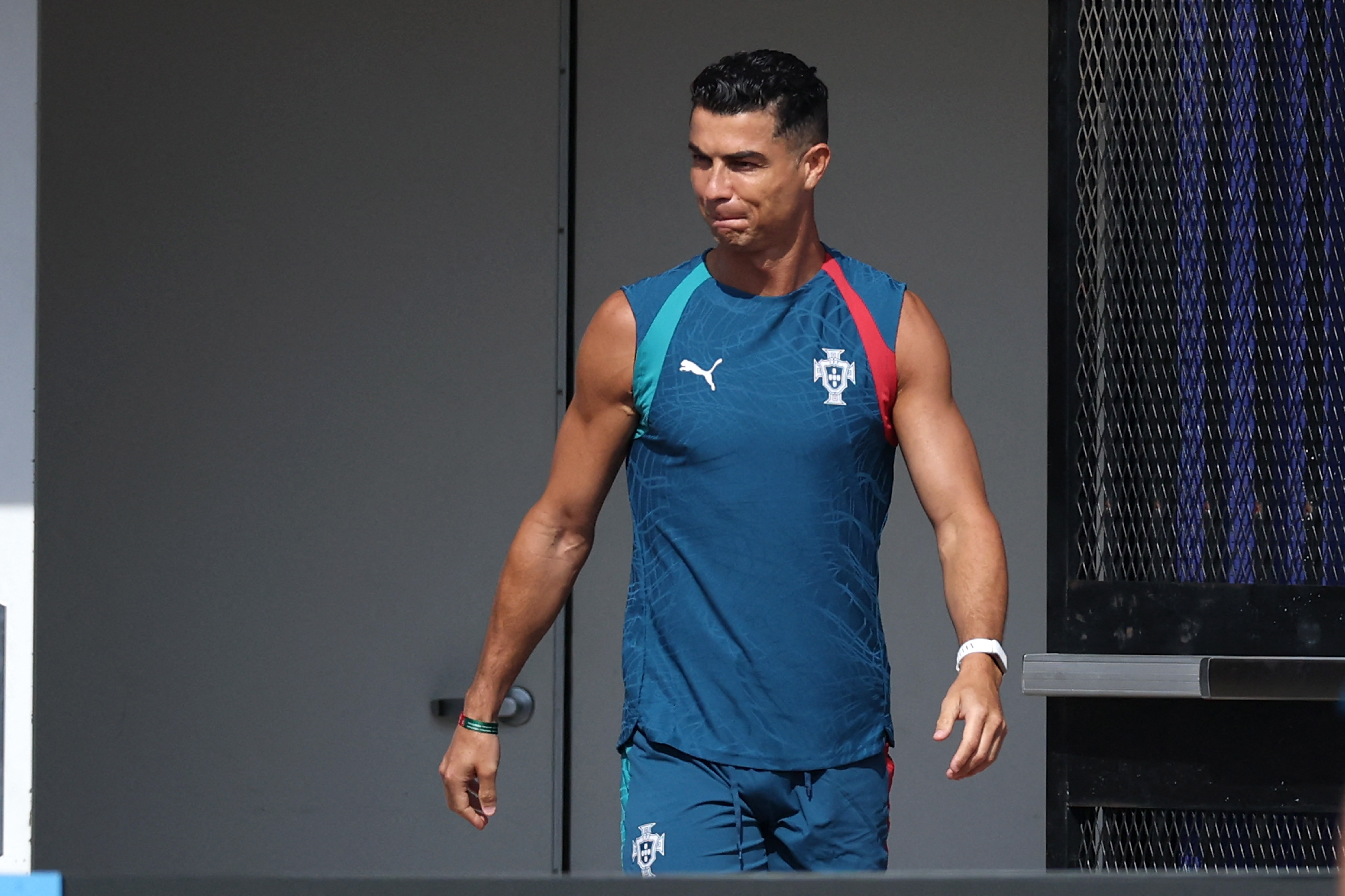 Cristiano Ronaldo reacts.
