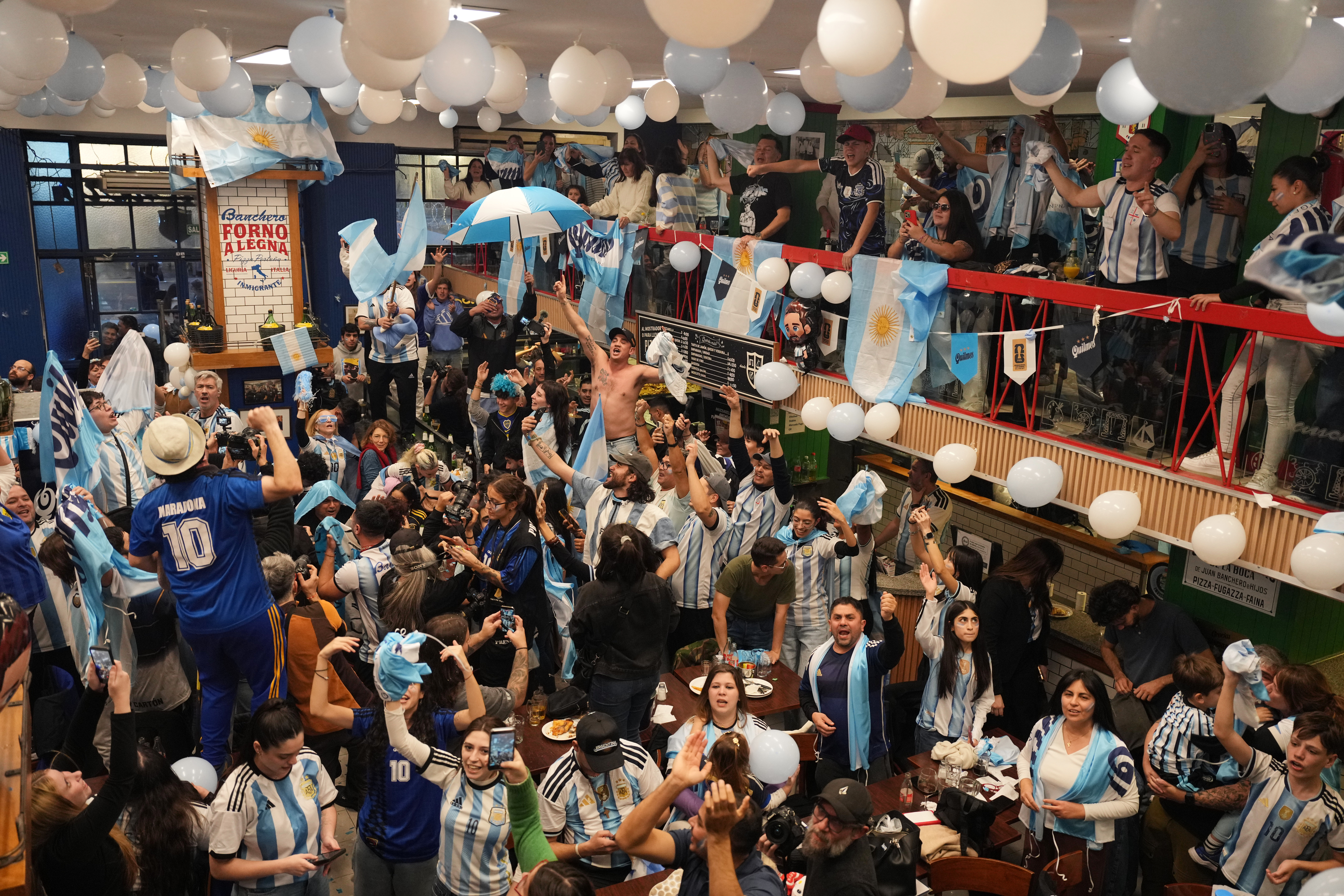Messi's Argentina stun England in comeback to reach World Cup final