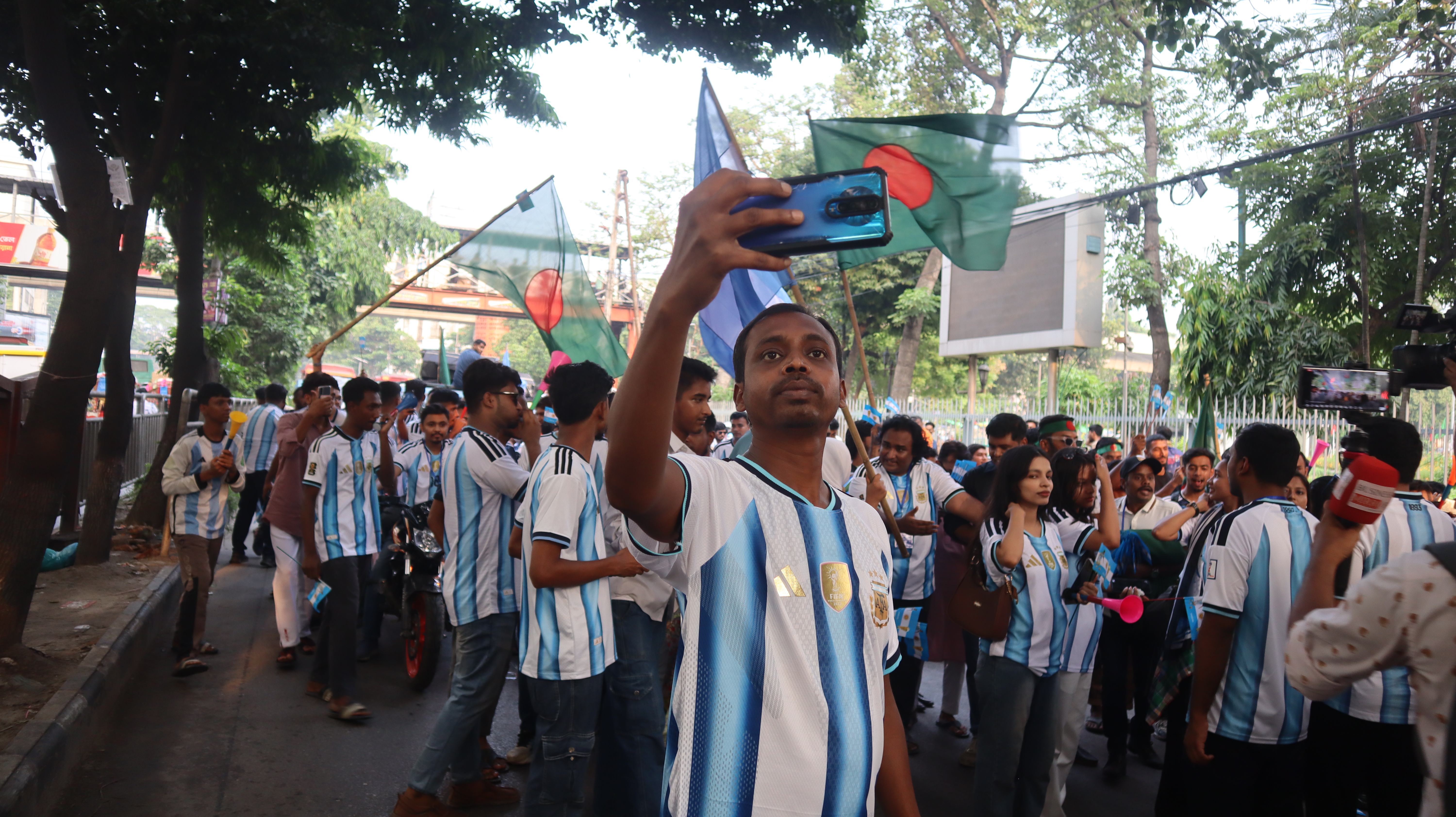 Argentina supporters gather in Dhaka ahead of the match against Algeria on June 17, 2026 [Masum Billah/ Al Jazeera]