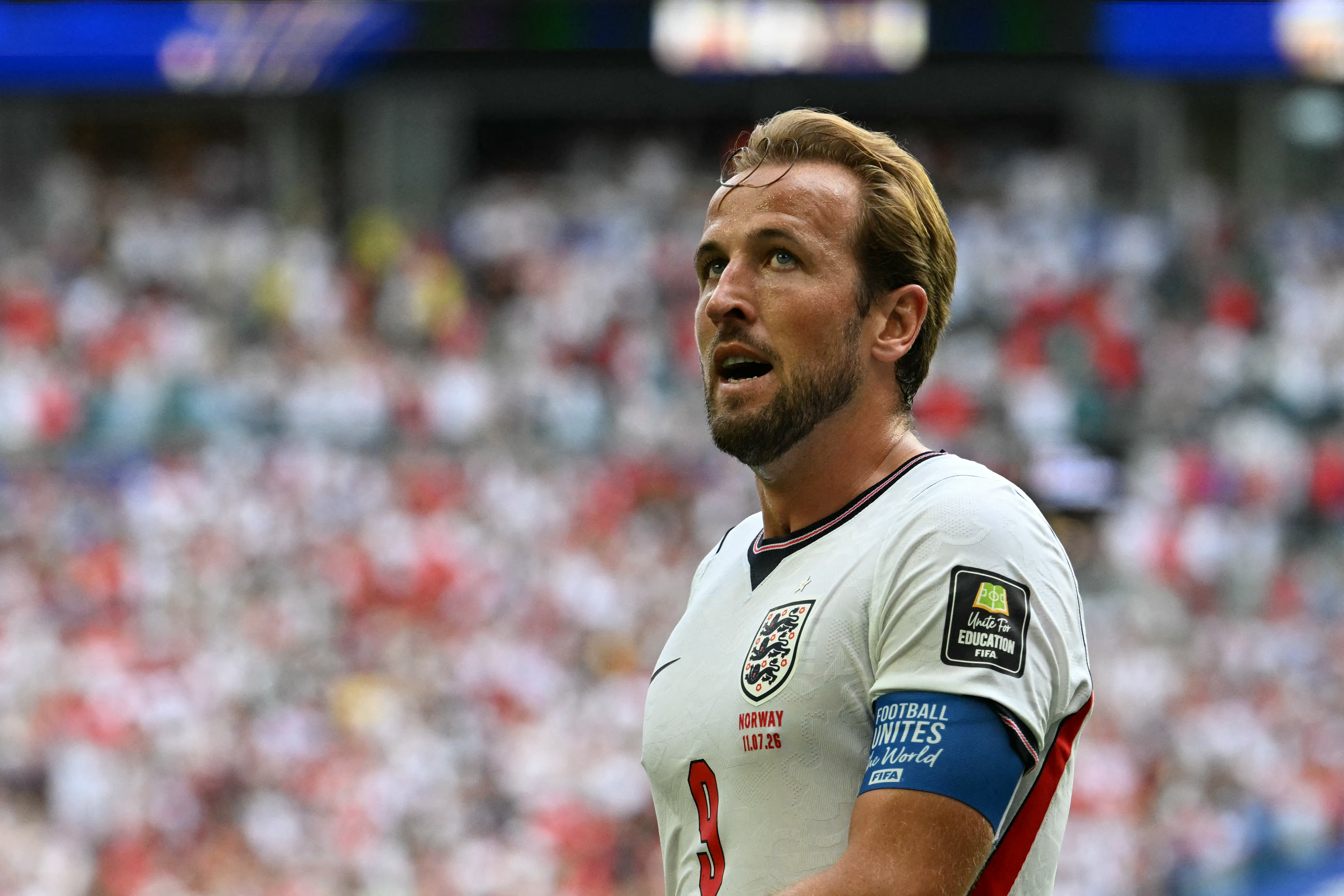 England's forward #09 Harry Kane reacts after he was called offside during the 2026 World Cup football tournament quarter-final match between Norway and England at Miami Stadium in Miami on July 11, 2026.