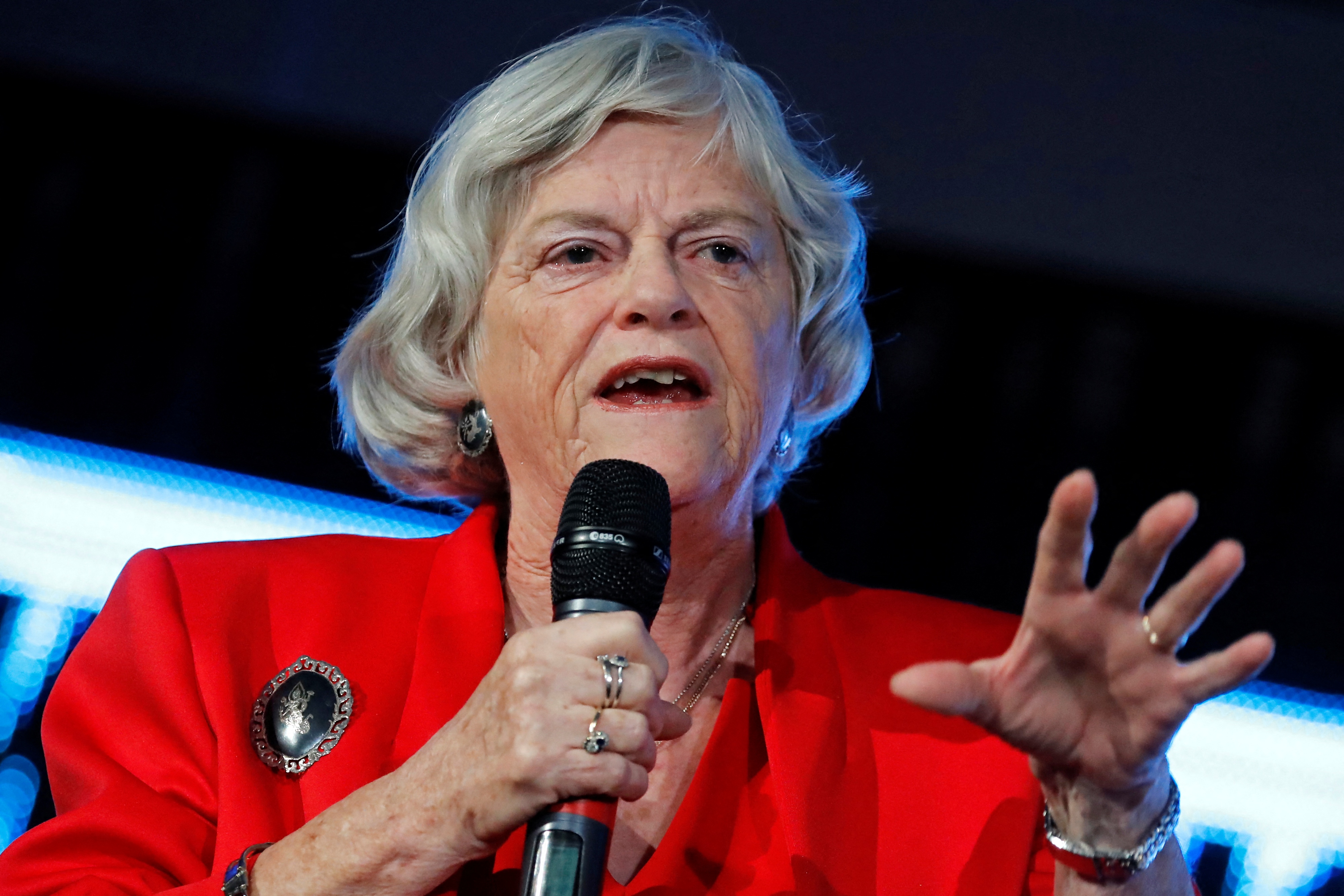 Ann Widdecombe