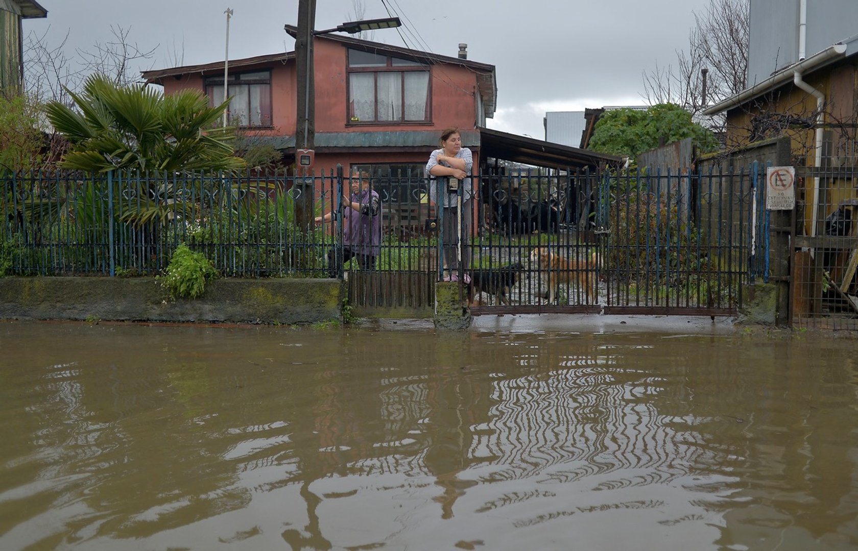 Flooding waters in Chile