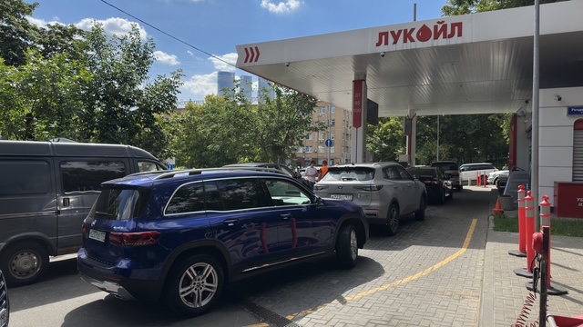 President Putin has dismissed concerns about the fuel shortages, saying the situation is not ‘critical’ [Al Jazeera]