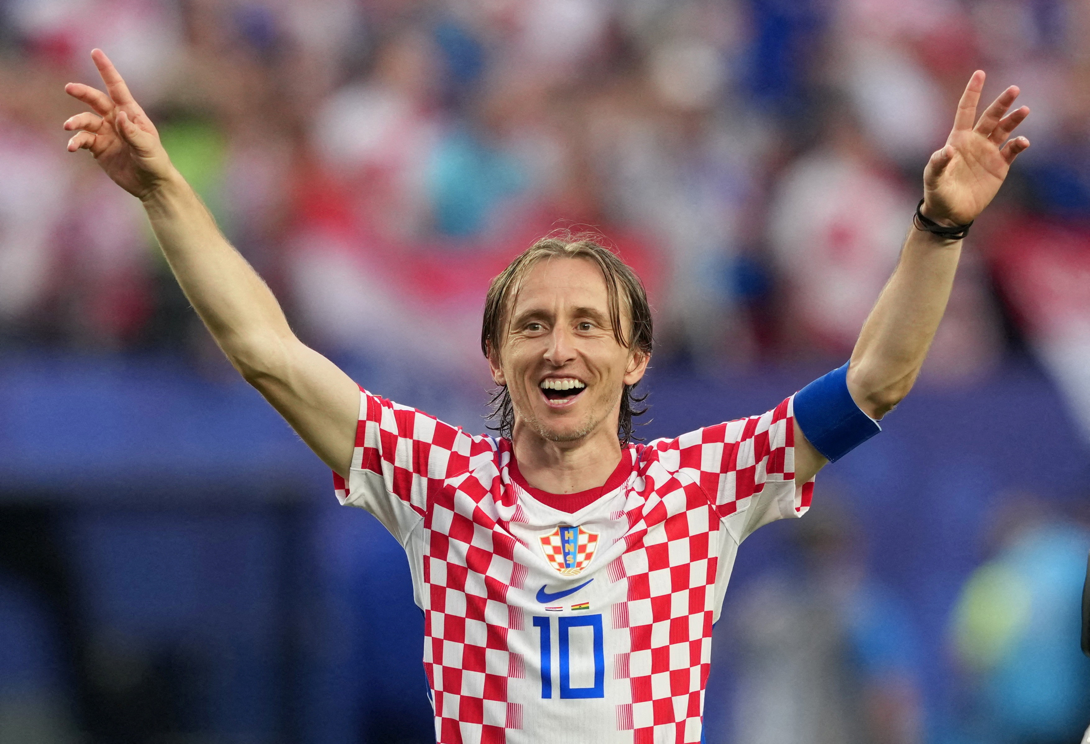 Soccer Football - FIFA World Cup 2026 - Group L - Croatia v Ghana - Philadelphia Stadium, Philadelphia, Pennsylvania, U.S. - June 27, 2026 Croatia's Luka Modric celebrates after the match IMAGN IMAGES via Reuters/James Lang TPX IMAGES OF THE DAY