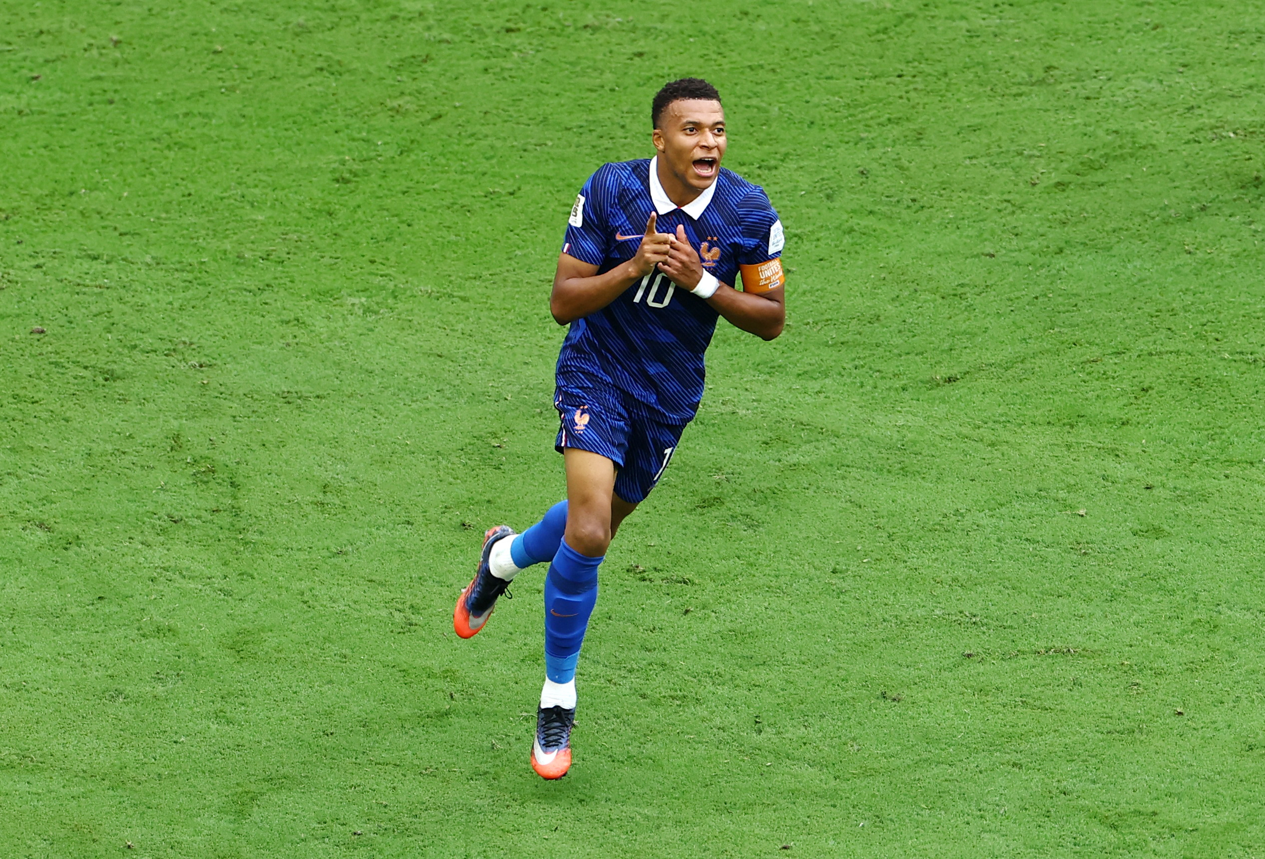 Soccer Football - FIFA World Cup 2026 - Bronze Final - France v England - Miami Stadium, Miami Gardens, Florida, U.S. - July 18, 2026 France's Kylian Mbappe celebrates scoring their third goal REUTERS/Marco Bello