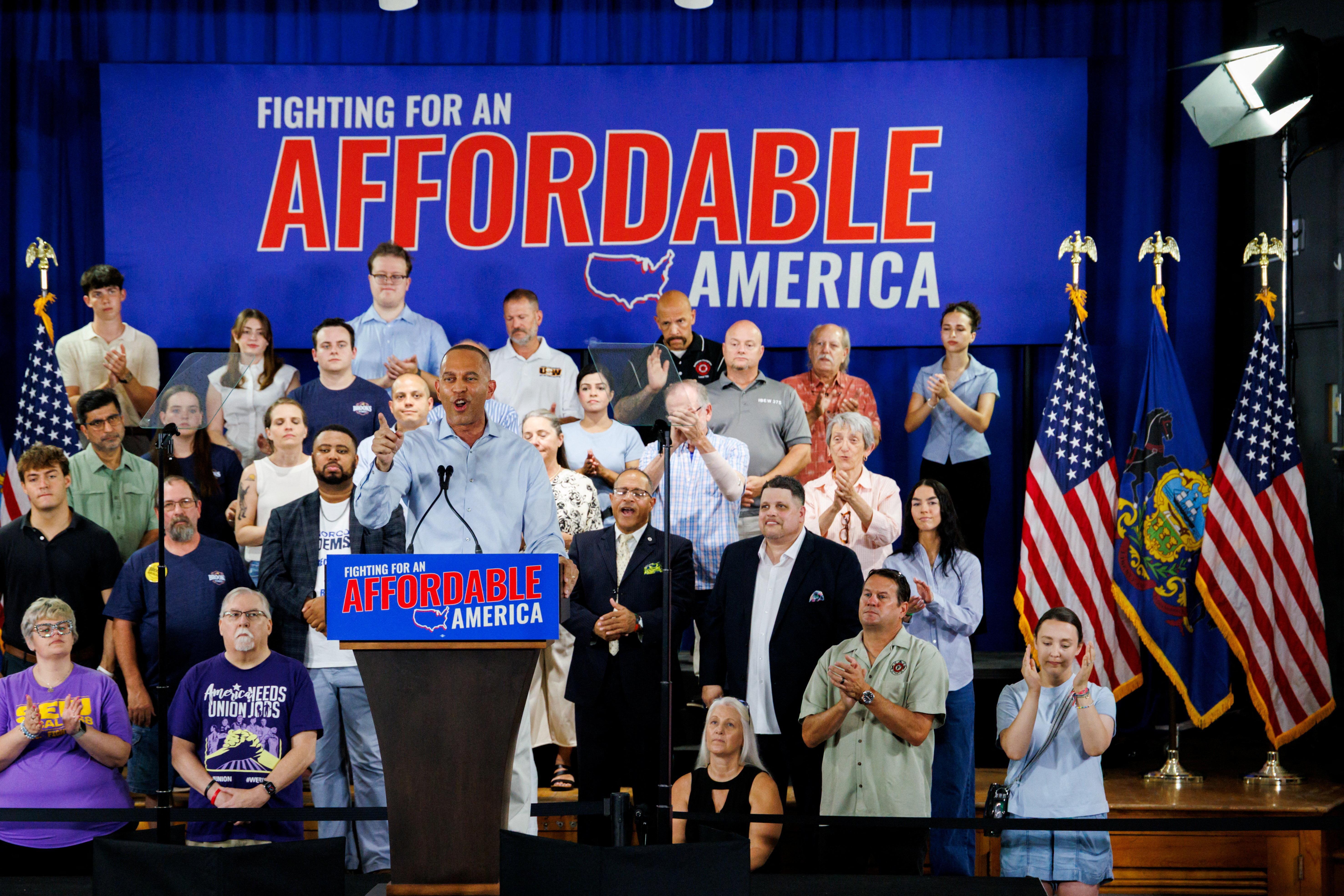 U.S. House Minority Leader Hakeem Jeffries (D-NY) speaks during an event to mark 100 days until the midterm elections with Pennsylvania Governor Josh Shapiro and Congressional Candidate Bob Brooks (Pennsylvania's District 7) in Bethlehem, Pennsylvania, U.S., July 26, 2026. REUTERS/Hannah Beier