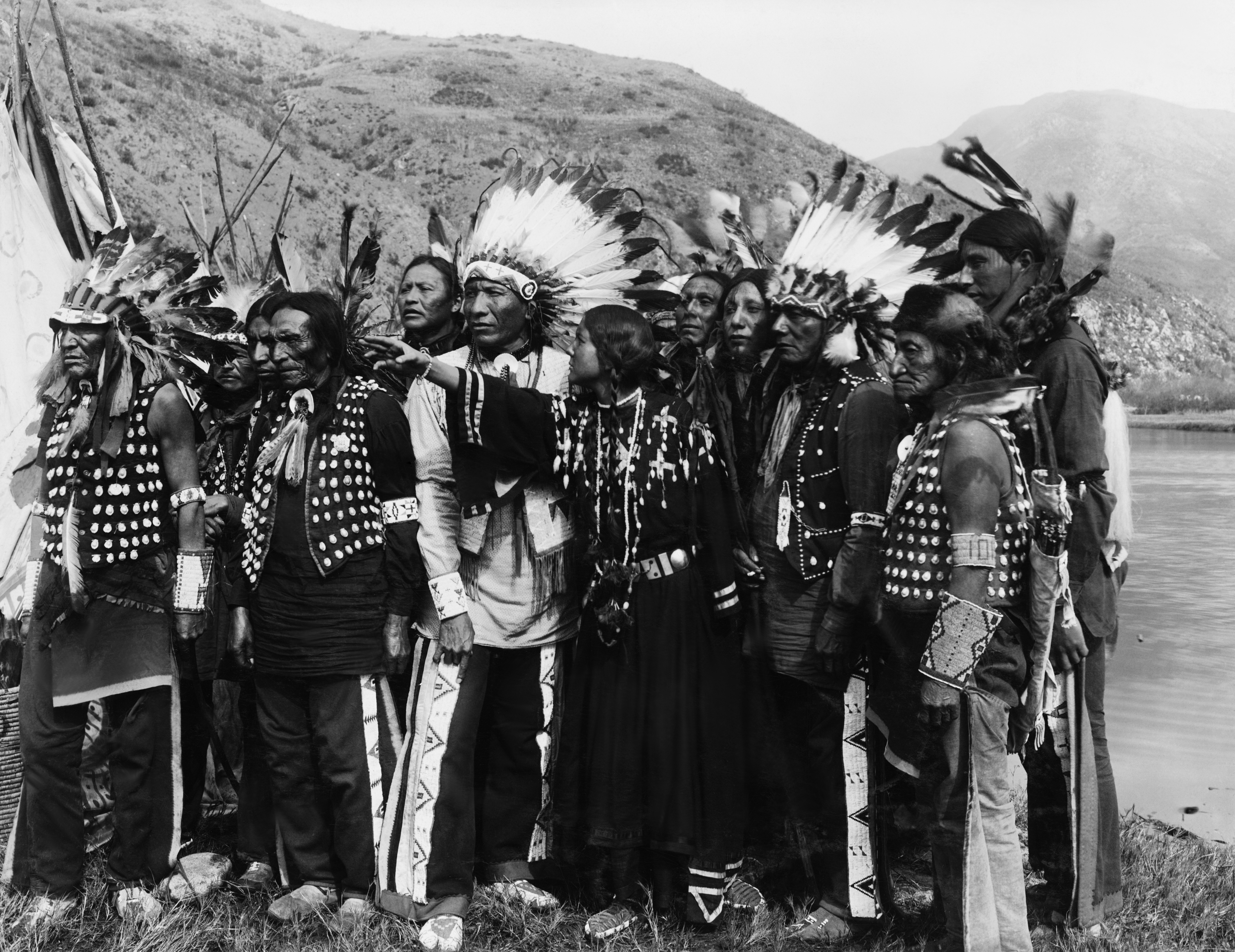 A group of Native Americans in traditional dress