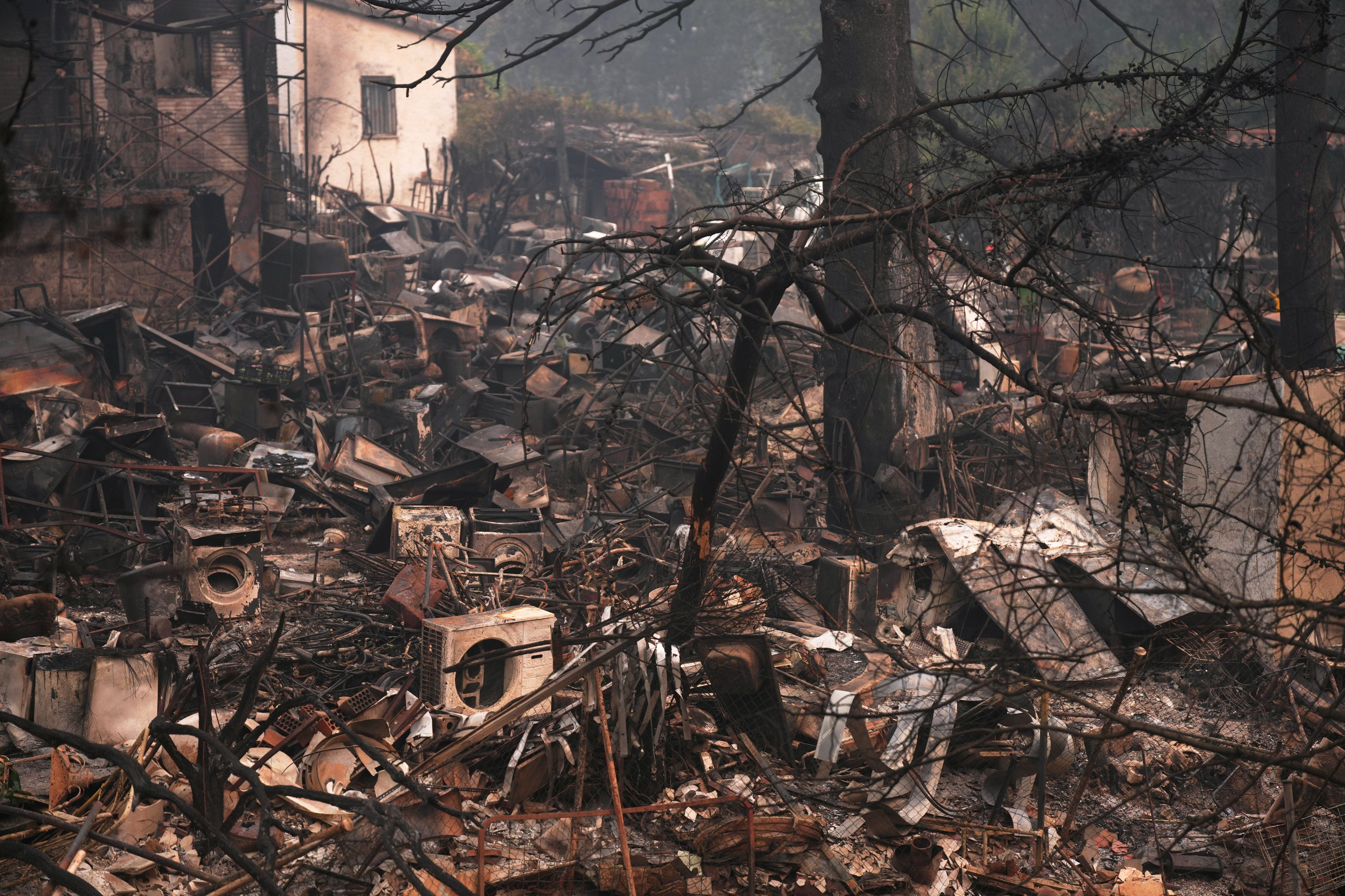 Wildfires rage in France and Spain, forcing mass evacuations
