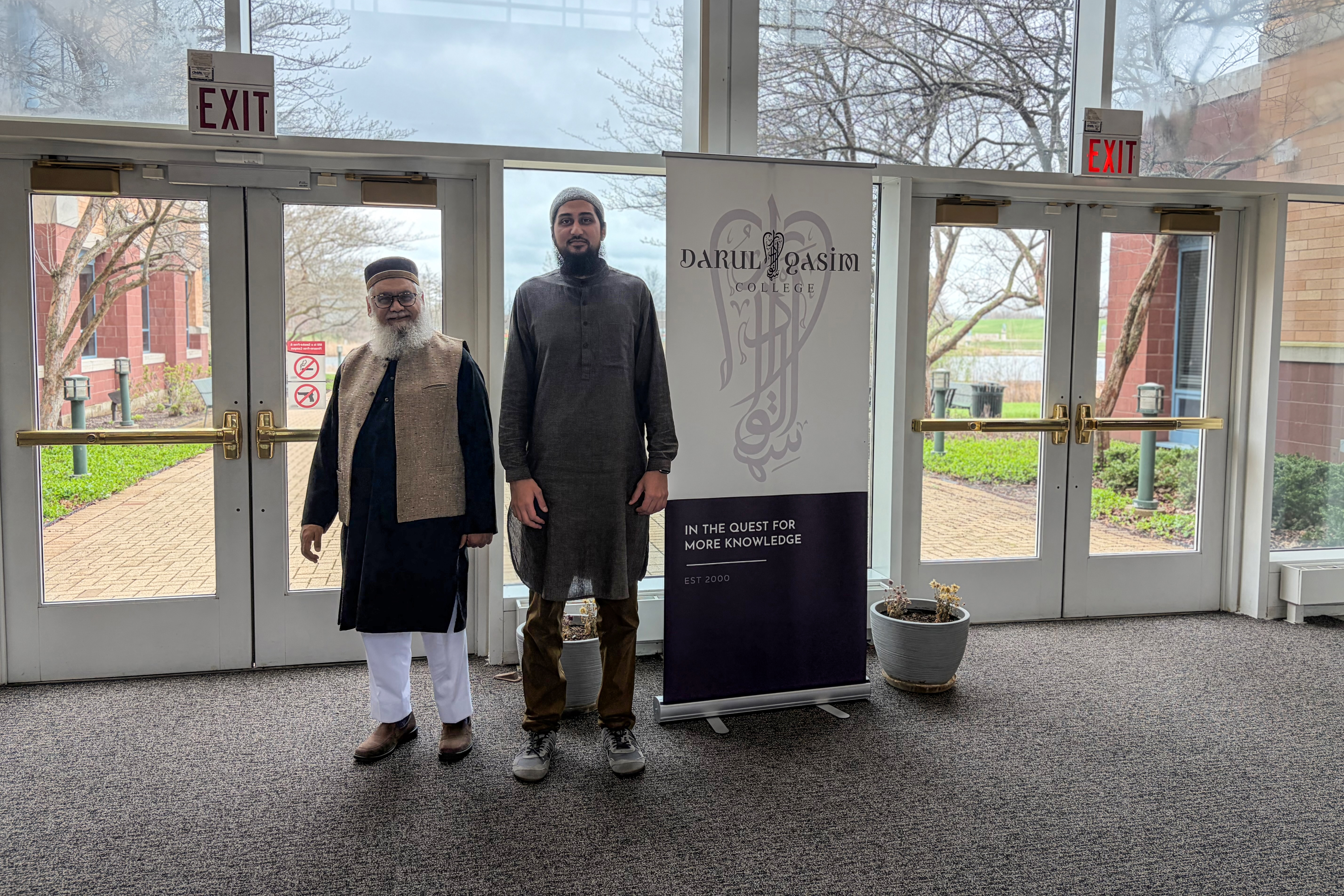 Dr Tariq Lateef (left) with Shaykh Mohammed Amin Kholwadia at Darul Qasim in Hoffman Estates, Illinois