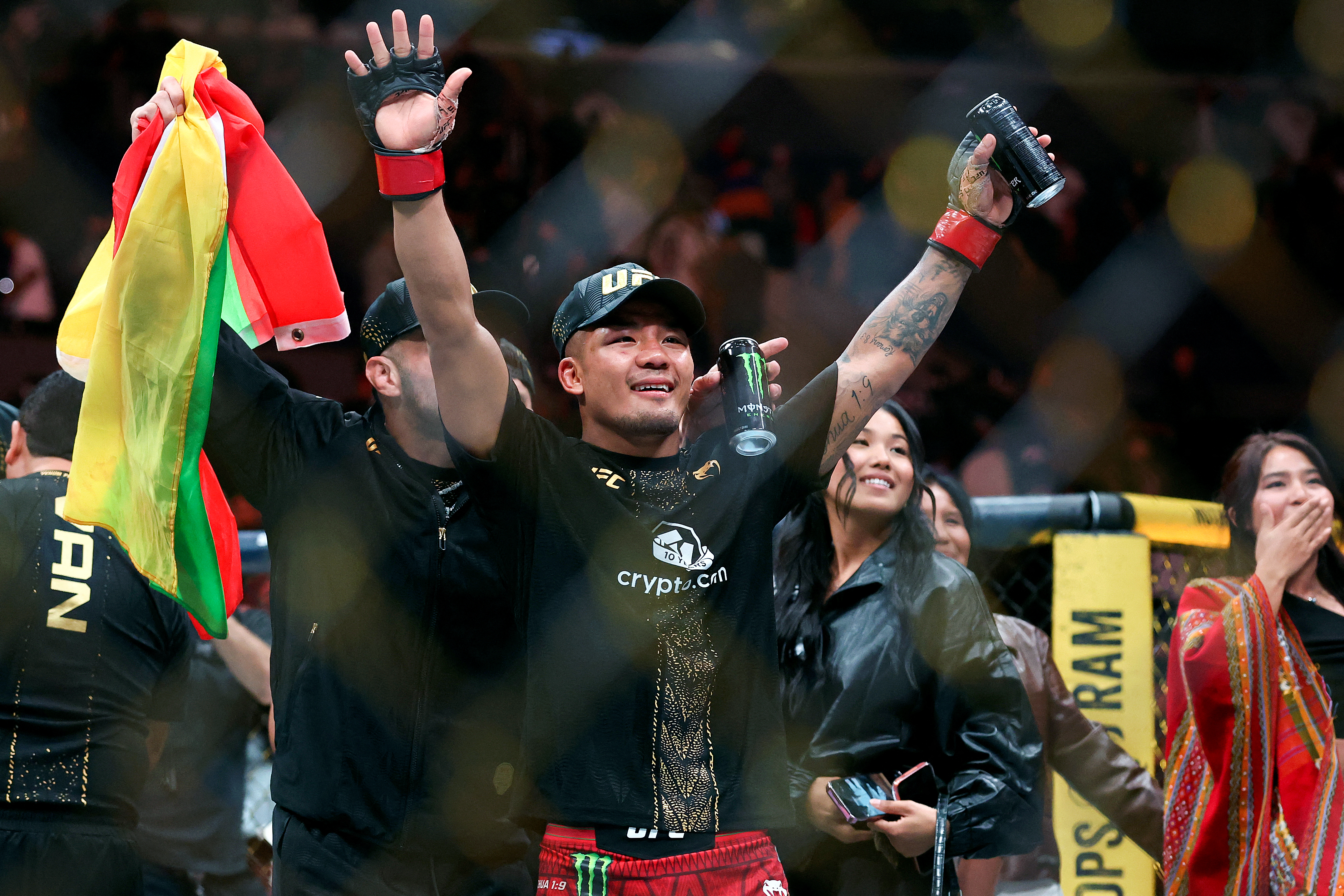 LOS ANGELES, CALIFORNIA - SEPTEMBER 19: Joshua Van of Myanmar celebrates after his Flyweight Championship unanimous decision win against Alexandre Pantoja of Brazil during UFC 331: Van v Pantoja 2 at Crypto.com Arena on September 19, 2026 in Los Angeles, California. Luke Hales/Getty Images/AFP (Photo by Luke Hales / GETTY IMAGES NORTH AMERICA / Getty Images via AFP)
