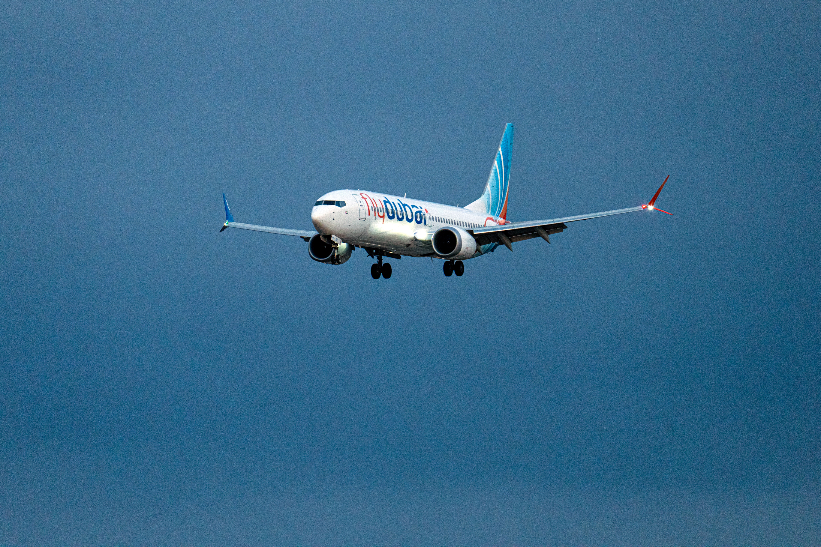 TZAFRIA, ISRAEL - SEPTEMBER 30: A plane carrying passengers from an earlier Flydubai flight that was diverted to Saudi Arabia arrives at Ben Gurion Airport on September 30, 2026 in Tzafria, Israel. This morning, a Flydubai flight from Dubai to Tel Aviv was diverted to Saudi Arabia after a violent altercation in the cockpit. Passengers told media outlets that a pilot was stabbed and temporarily lost control of the plane. A second plane was sent to Saudi Arabia to retrieve the stranded passengers and return them to Israel. (Photo by Erik Marmor/Getty Images)