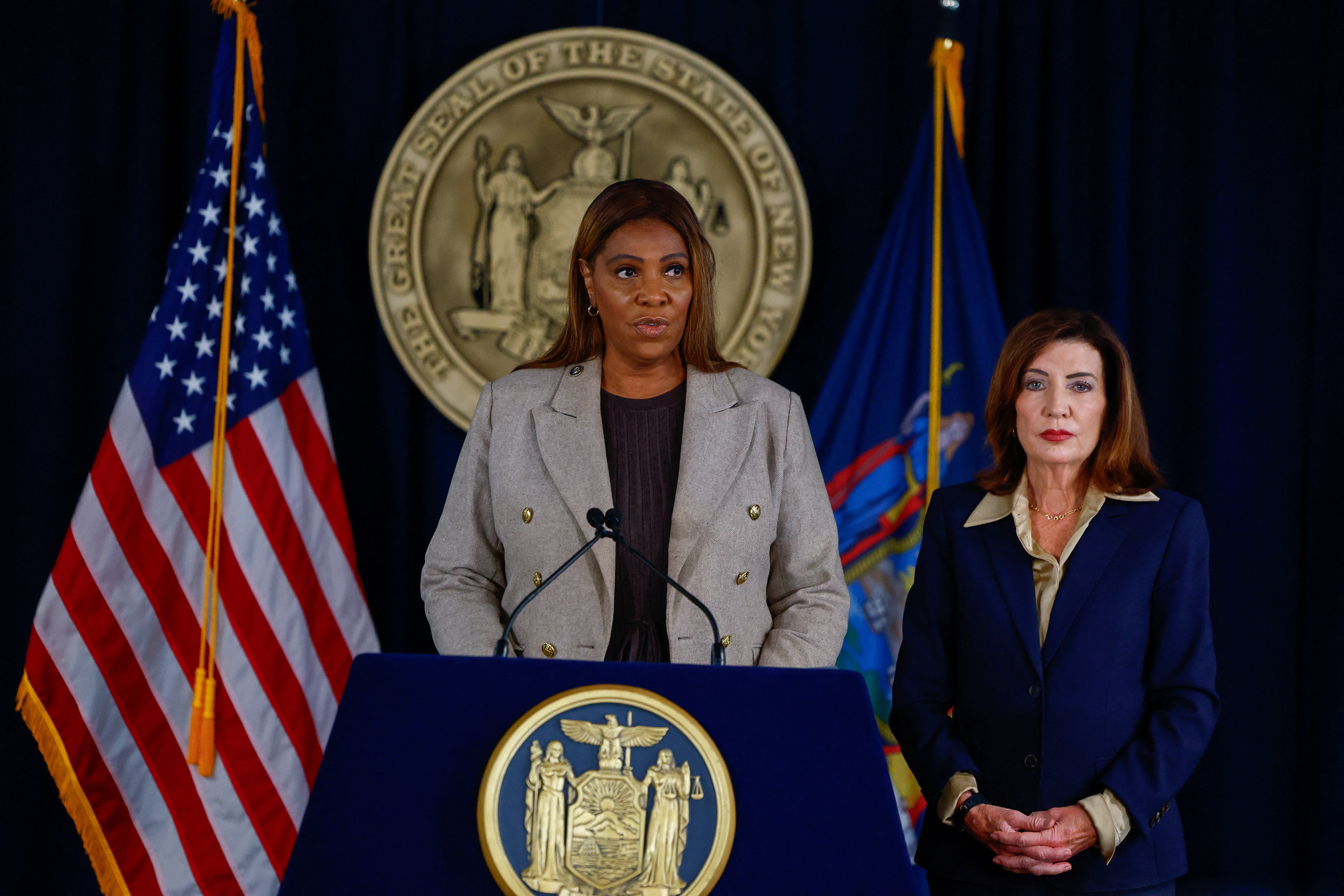 New York Attorney General Letitia James and New York Governor Kathy Hochul attend a press conference regarding an investigation into alleged sexual assault at Cornell University, in New York City, US, October 2, 2026. REUTERS/Jeenah Moon