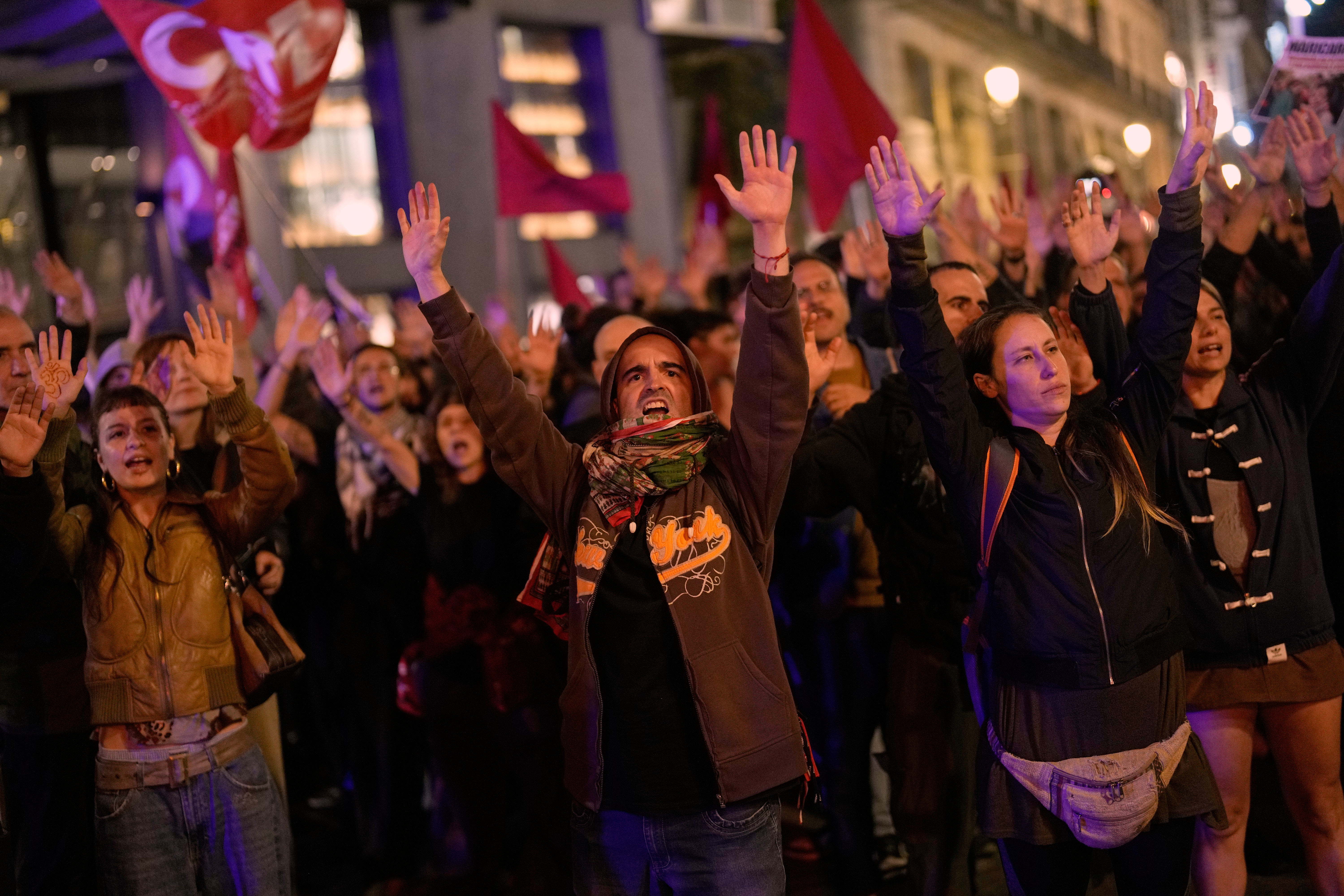 Protests erupt after 87-year-old evicted woman dies in Madrid