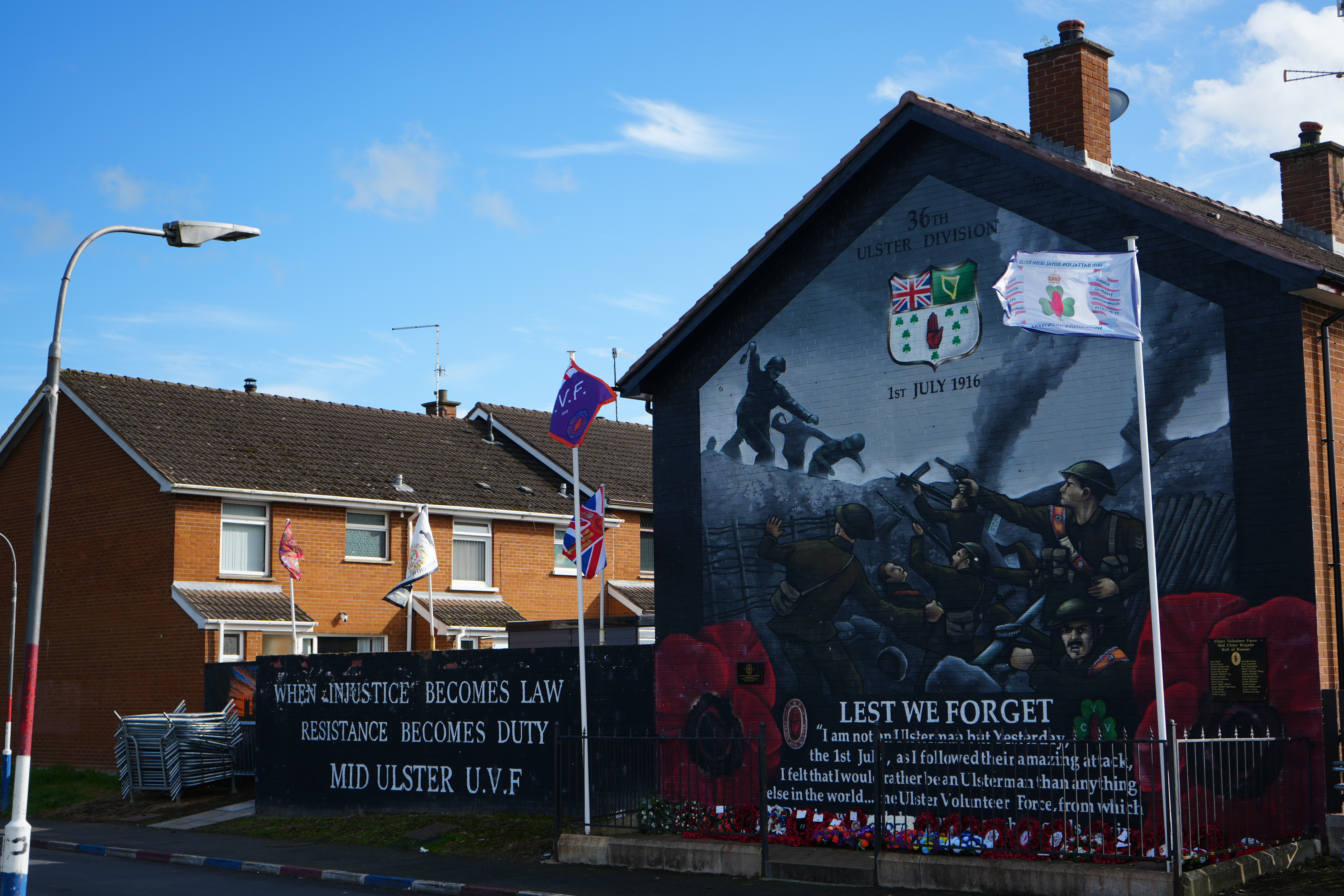 UVF flags fly alongside UK flags in the Edgarstown estate, Portadown, Northern Ireland, on October 1, 2026 [Caolán Magee]