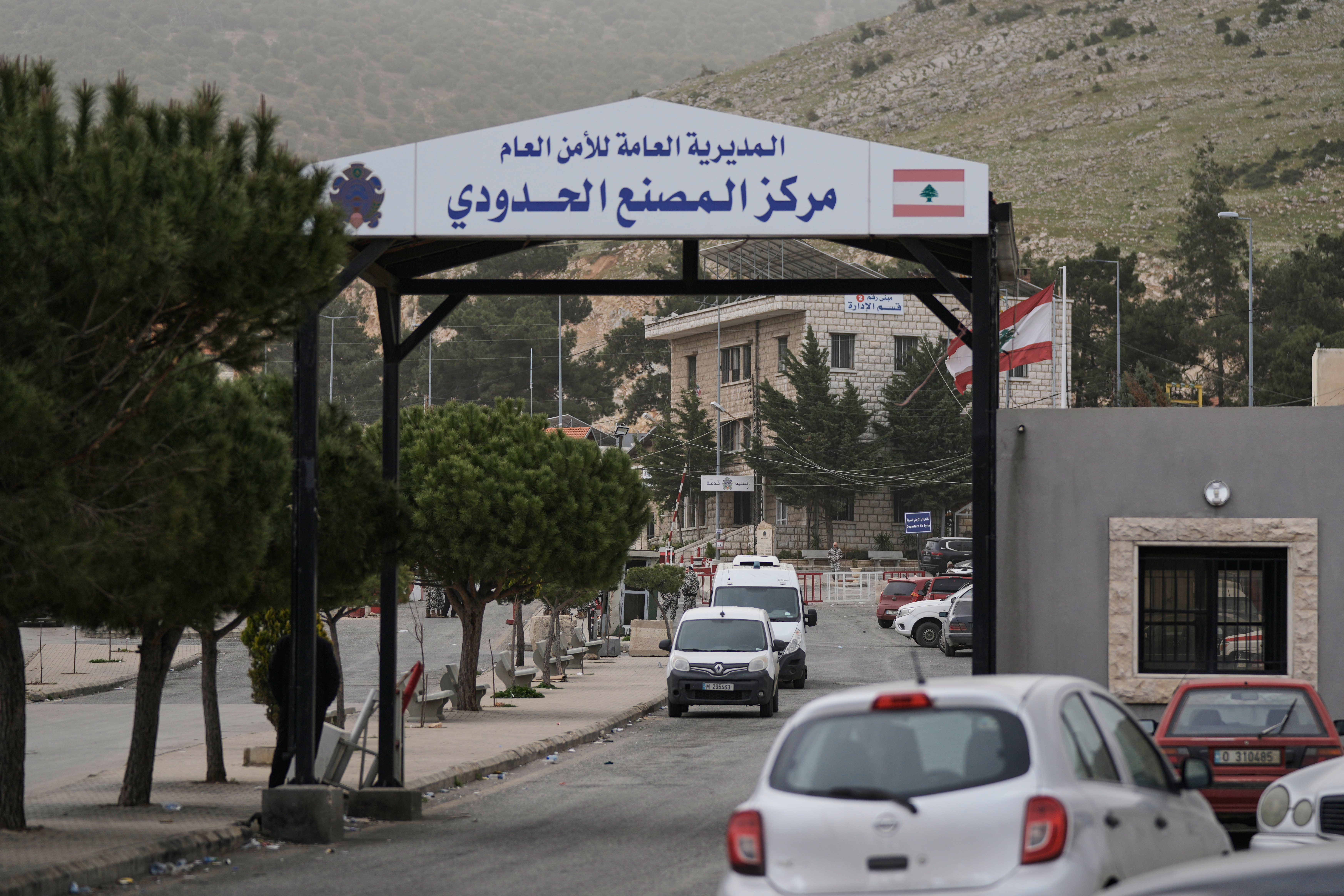 Vehicles are seen at the Masnaa border crossing in the Bekaa valley, eastern Lebanon, Sunday, April 5, 2026. (AP Photo/Bilal Hussein)